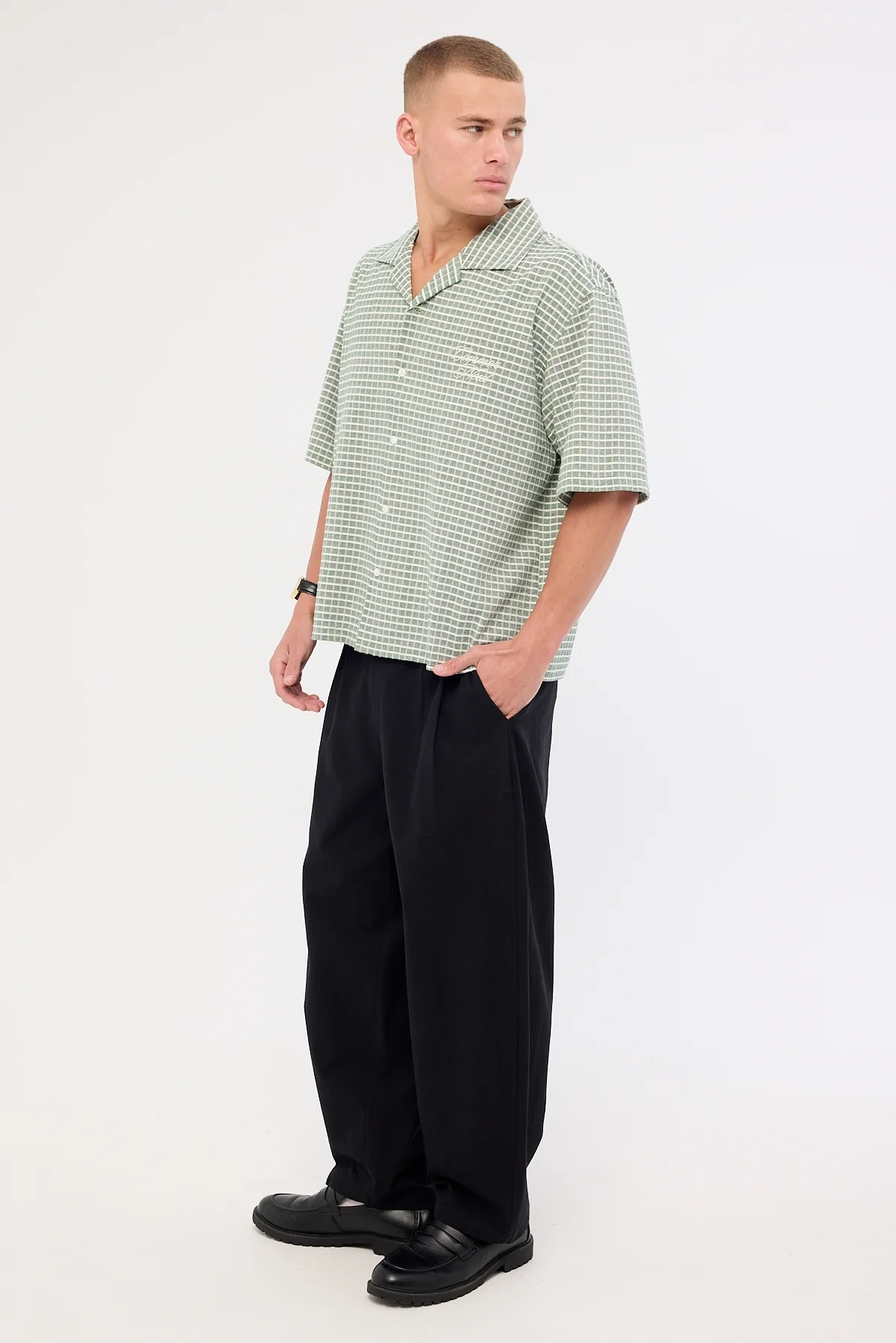 Common Need Blanco Linen Pleated Tailored Trouser Black - Image 4
