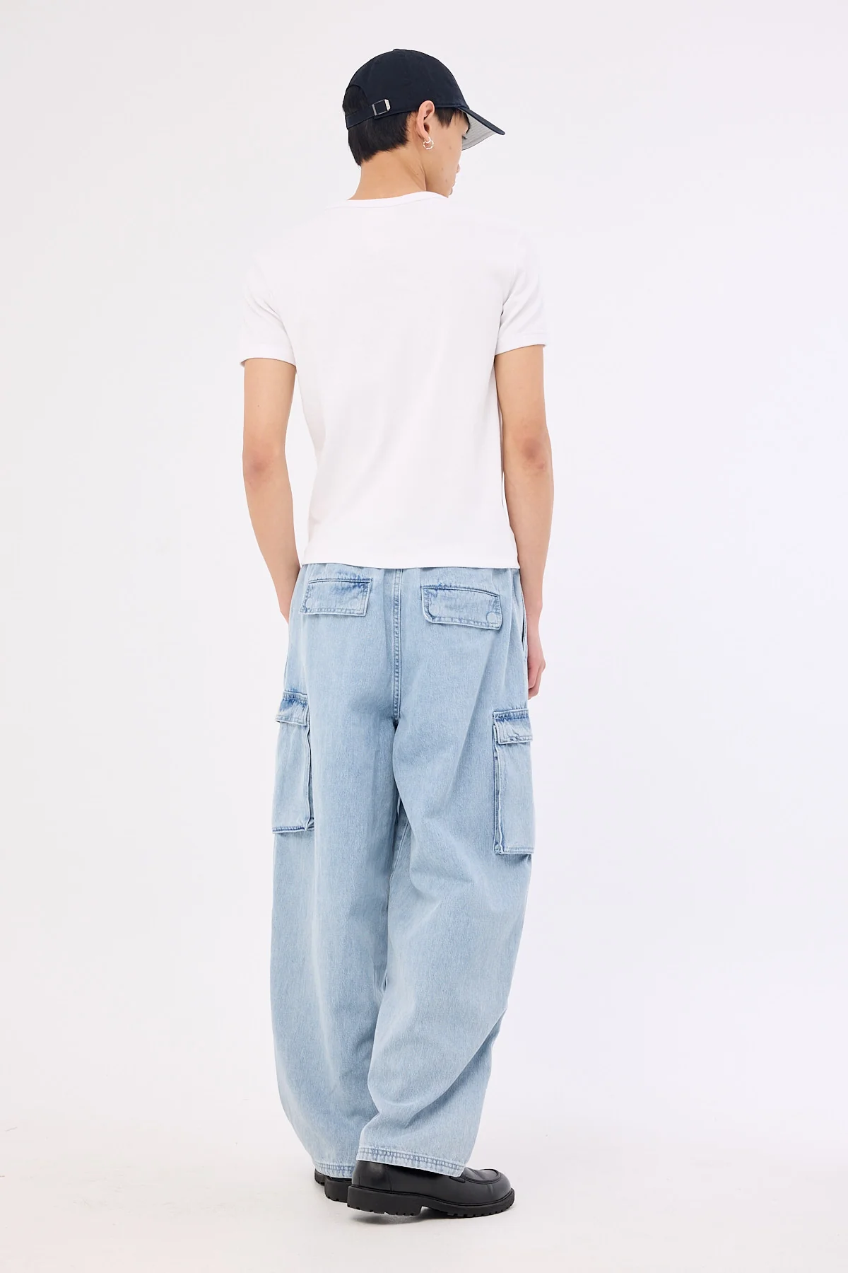 Common Need Briggs Elastic Waist Cargo Jean Fog Blue - Image 5