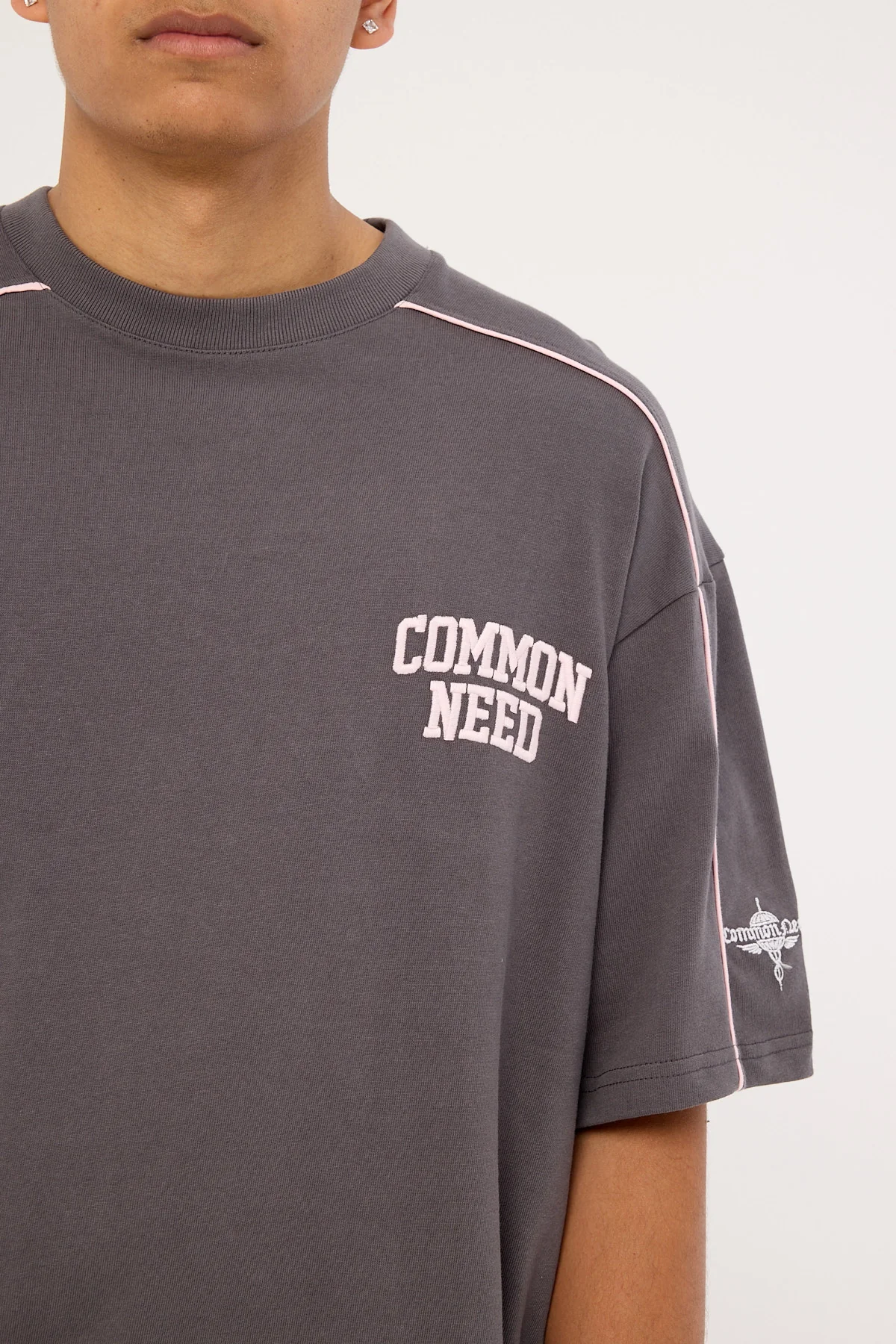 Common Need Cluster Heavyweight Boxy Tee Asphalt - Image 4