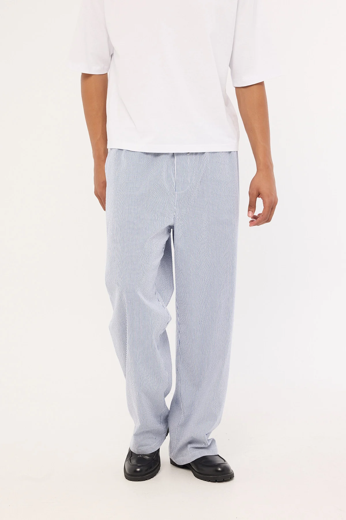 Common Need Costa Baggy Pant Blue Stripe - Image 3
