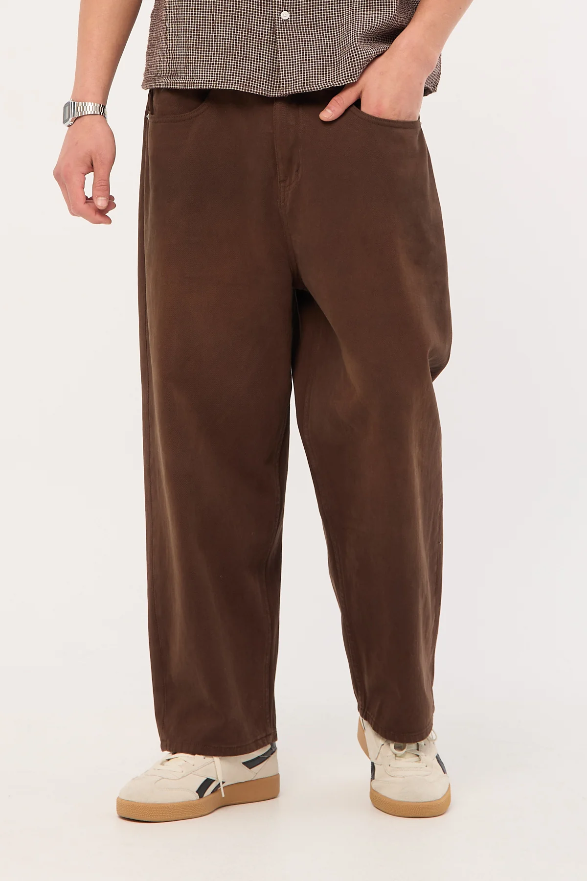 Common Need Dalton Baggy Jean Washed Brown - Image 3