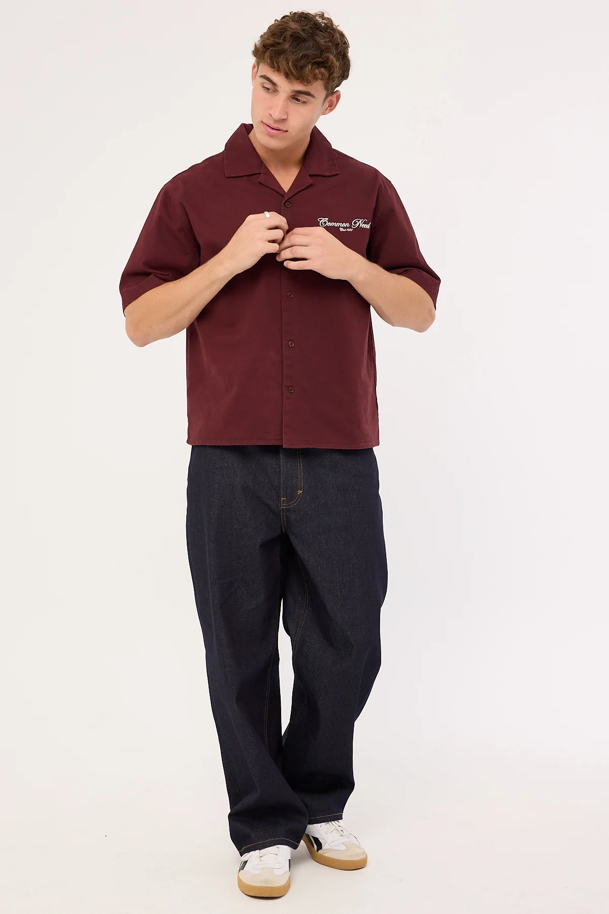 Common Need Diplomatic Boxy Cropped Resort Shirt Washed Merlot - Image 3