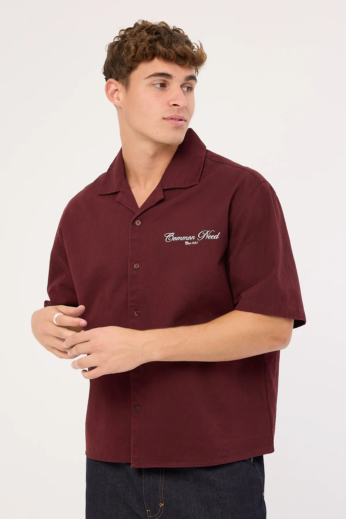 Common Need Diplomatic Boxy Cropped Resort Shirt Washed Merlot - Image 4