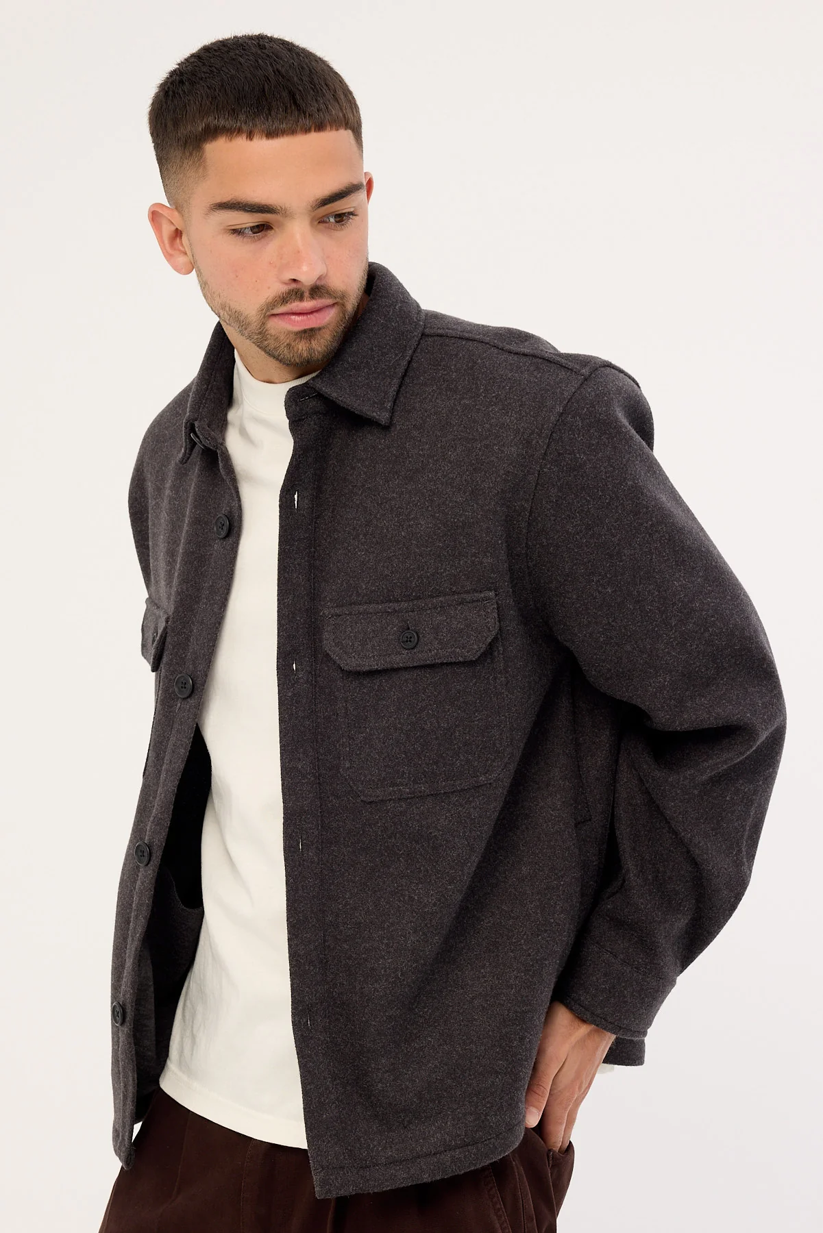 Common Need Elmer Heavyweight Overshirt Dark Grey - Image 4
