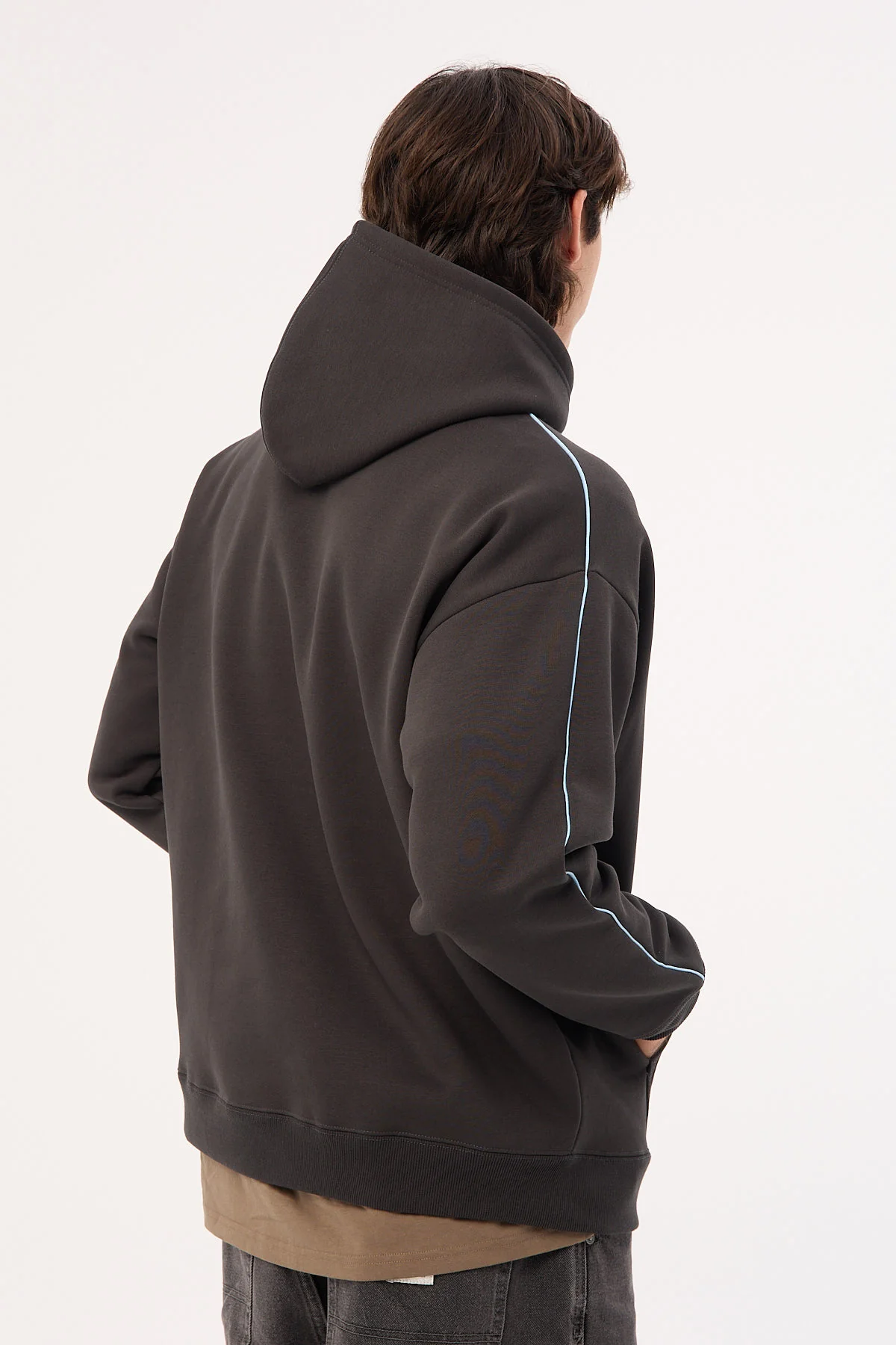 Common Need Emblem Boxy Hoodie Black - Image 5