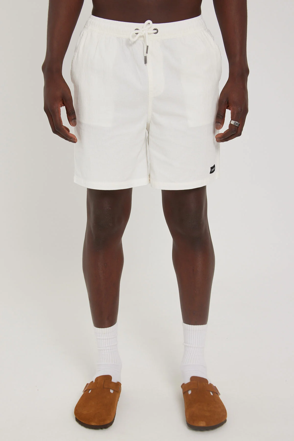 Common Need Essential Short 2.0 White - Image 6
