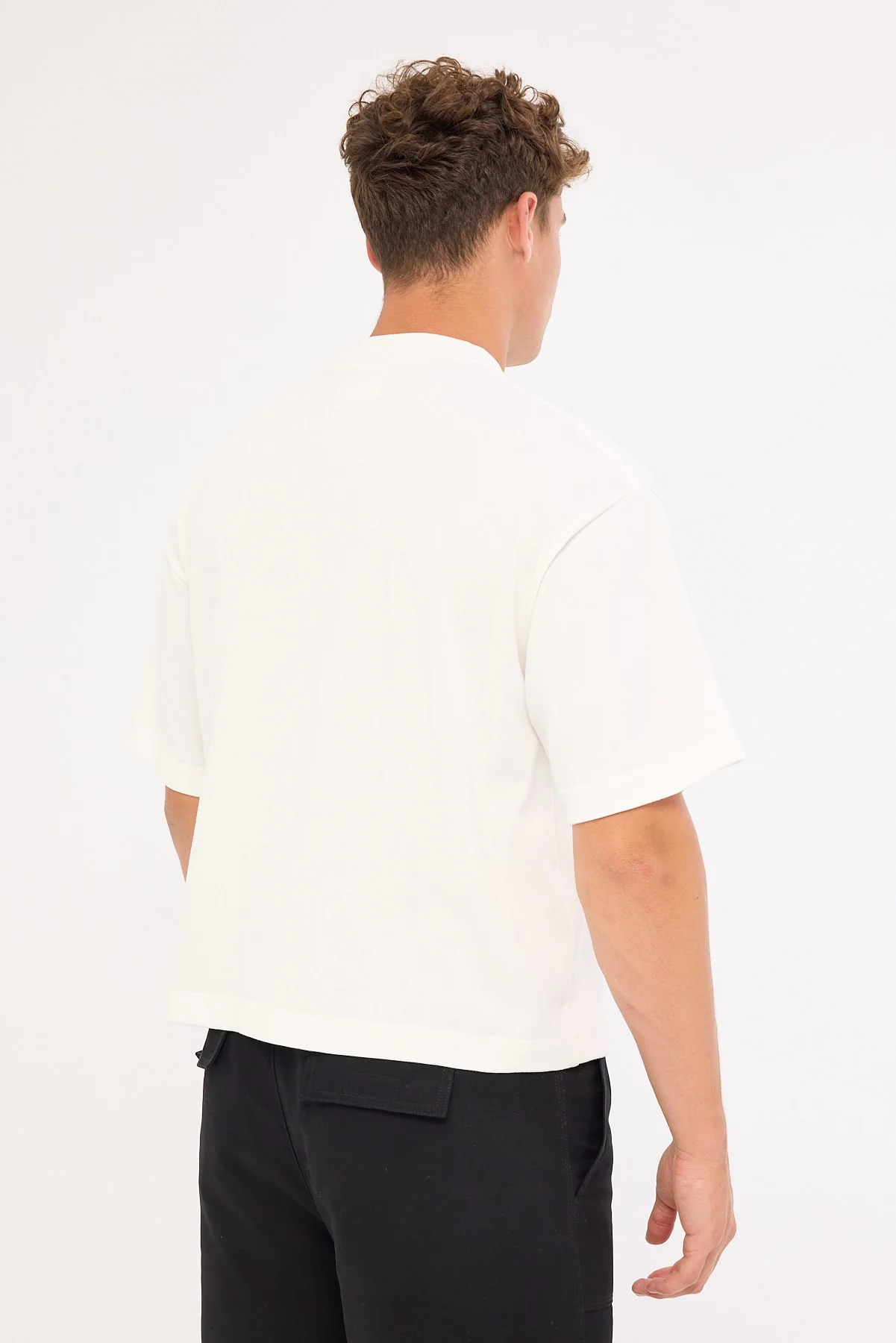 Common Need Flashpoint Cropped Heavyweight Easy Tee Cloud White - Image 5