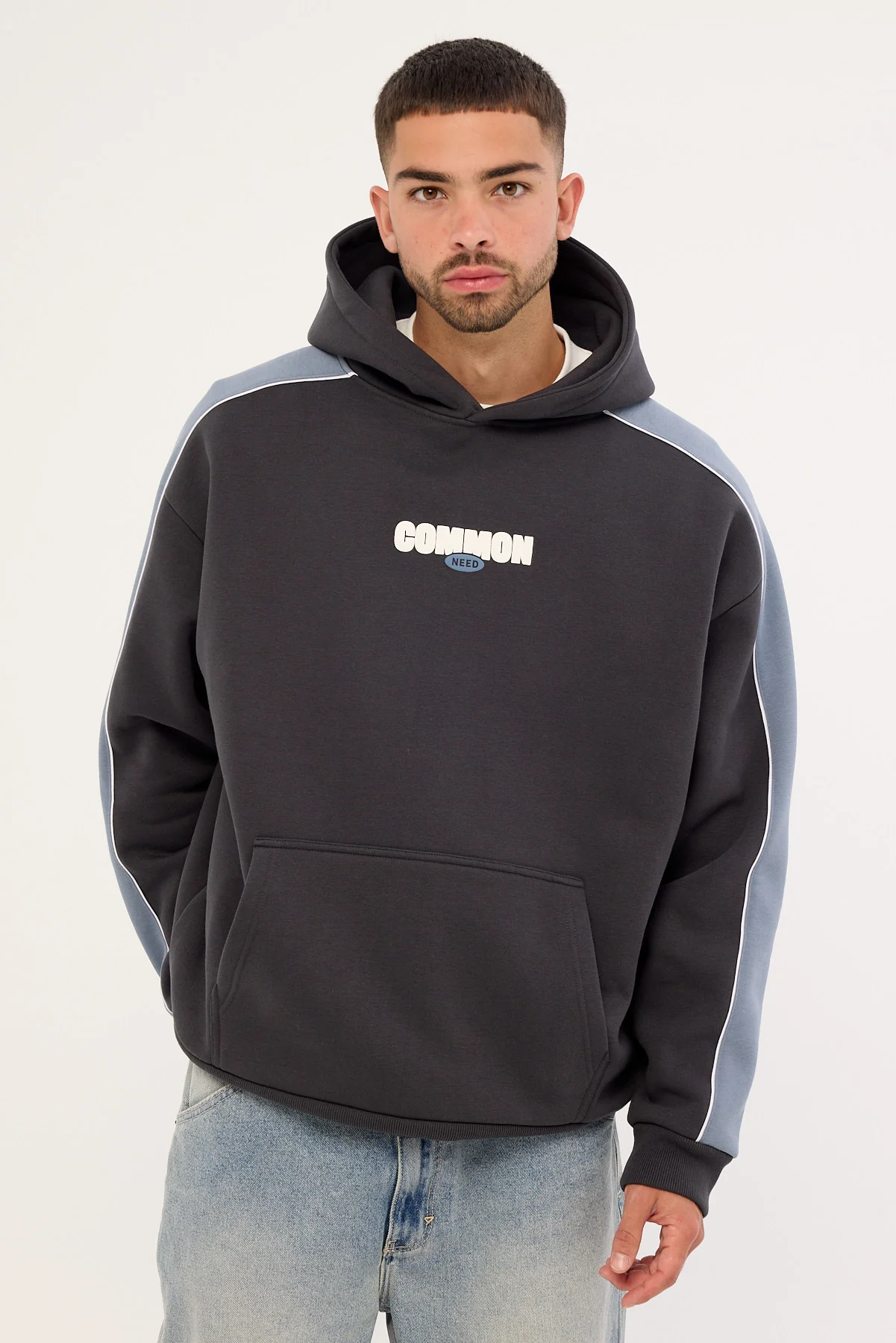Common Need Gallery Boxy Hoodie Navy - Image 3