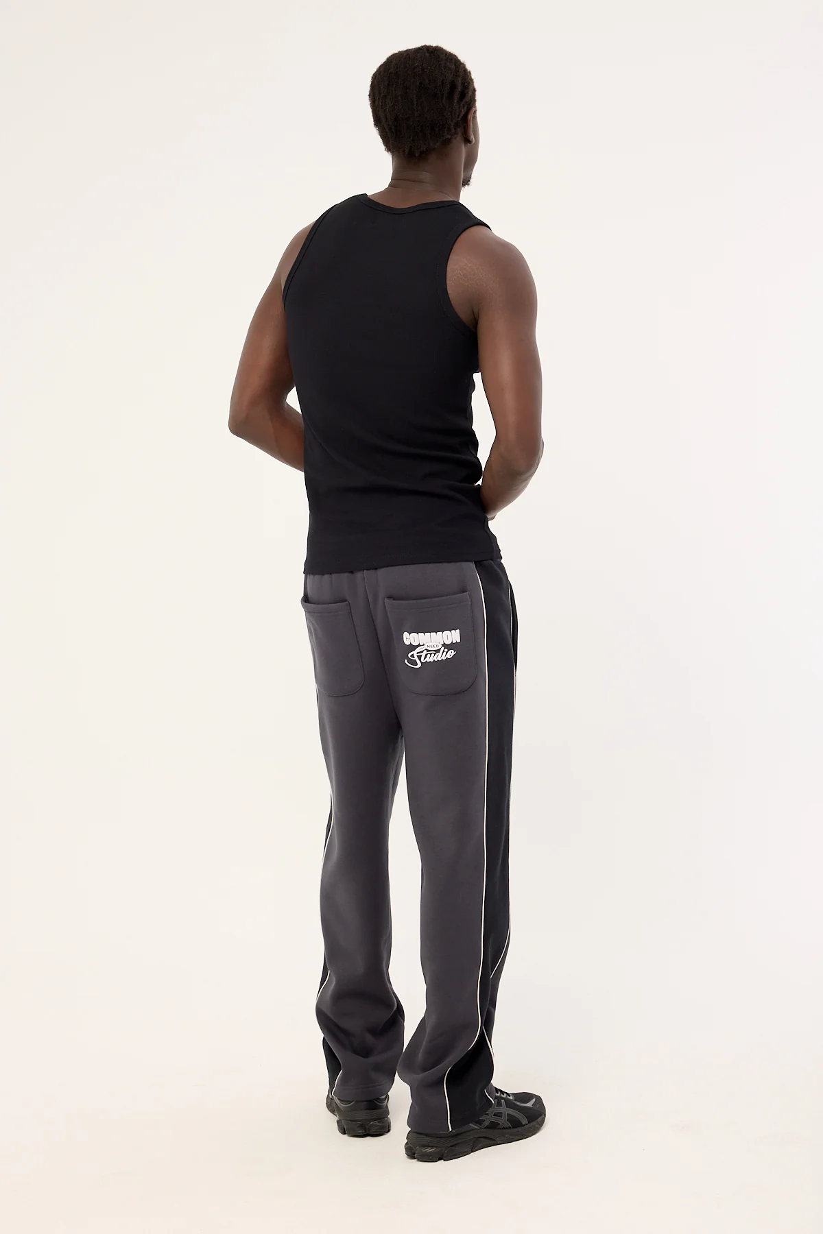 Common Need Gallery Panel Sweatpant Washed Black - Image 6