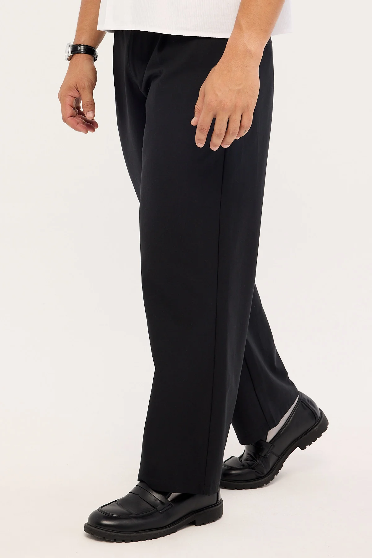 Common Need Garrison Pleated Tailored Trouser Black - Image 3