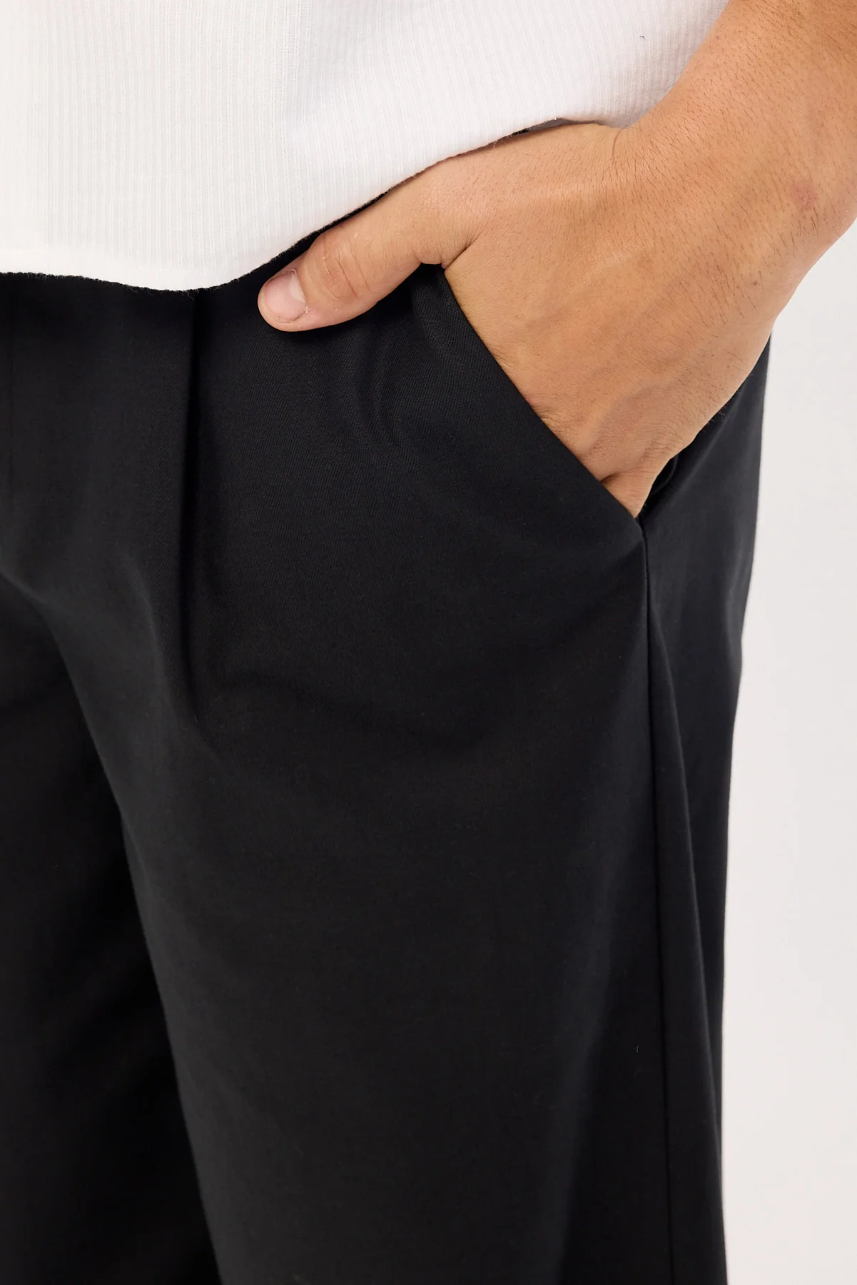 Common Need Garrison Pleated Tailored Trouser Black - Image 6