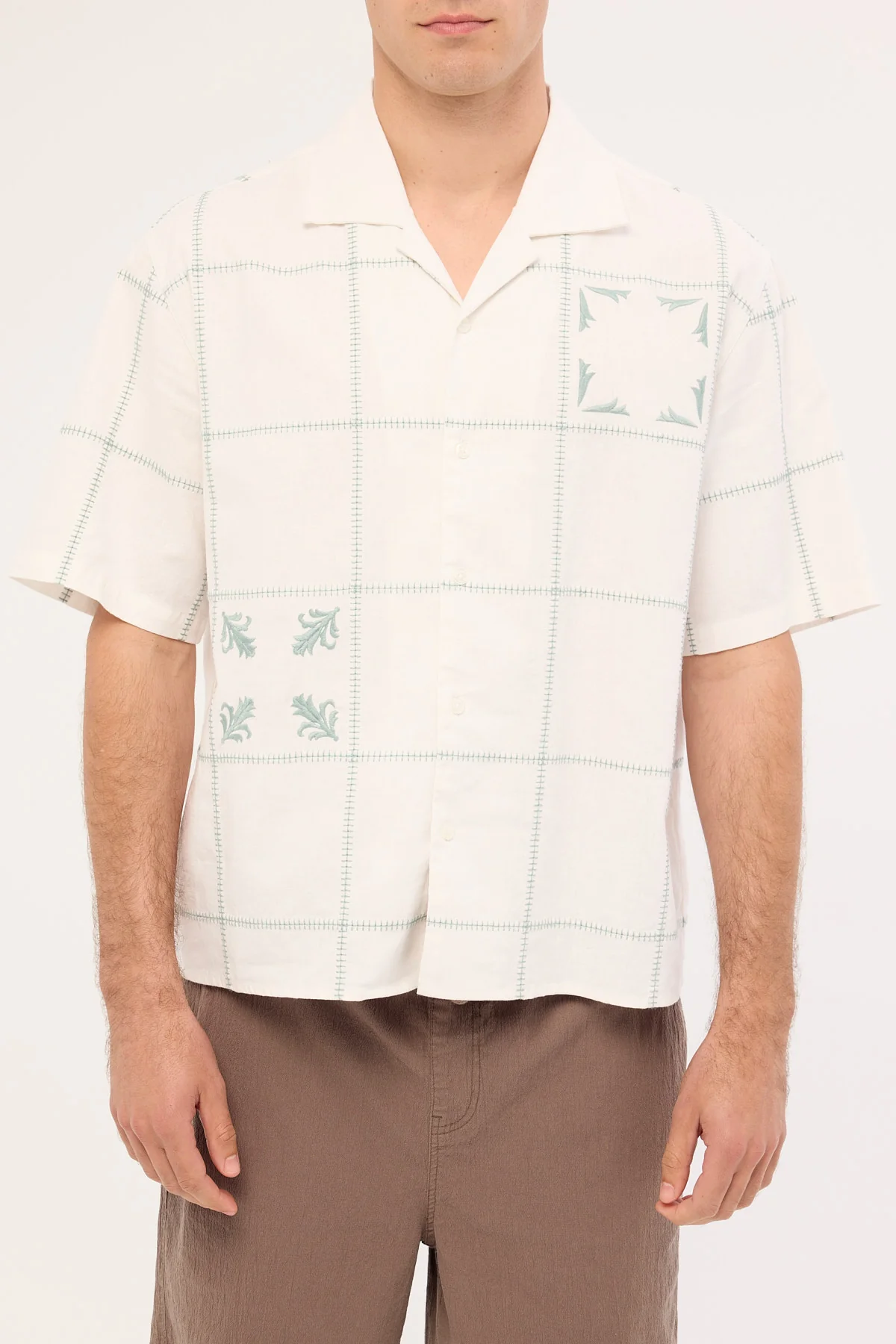 Common Need Grid Boxy Cropped Resort Shirt Off White - Image 6
