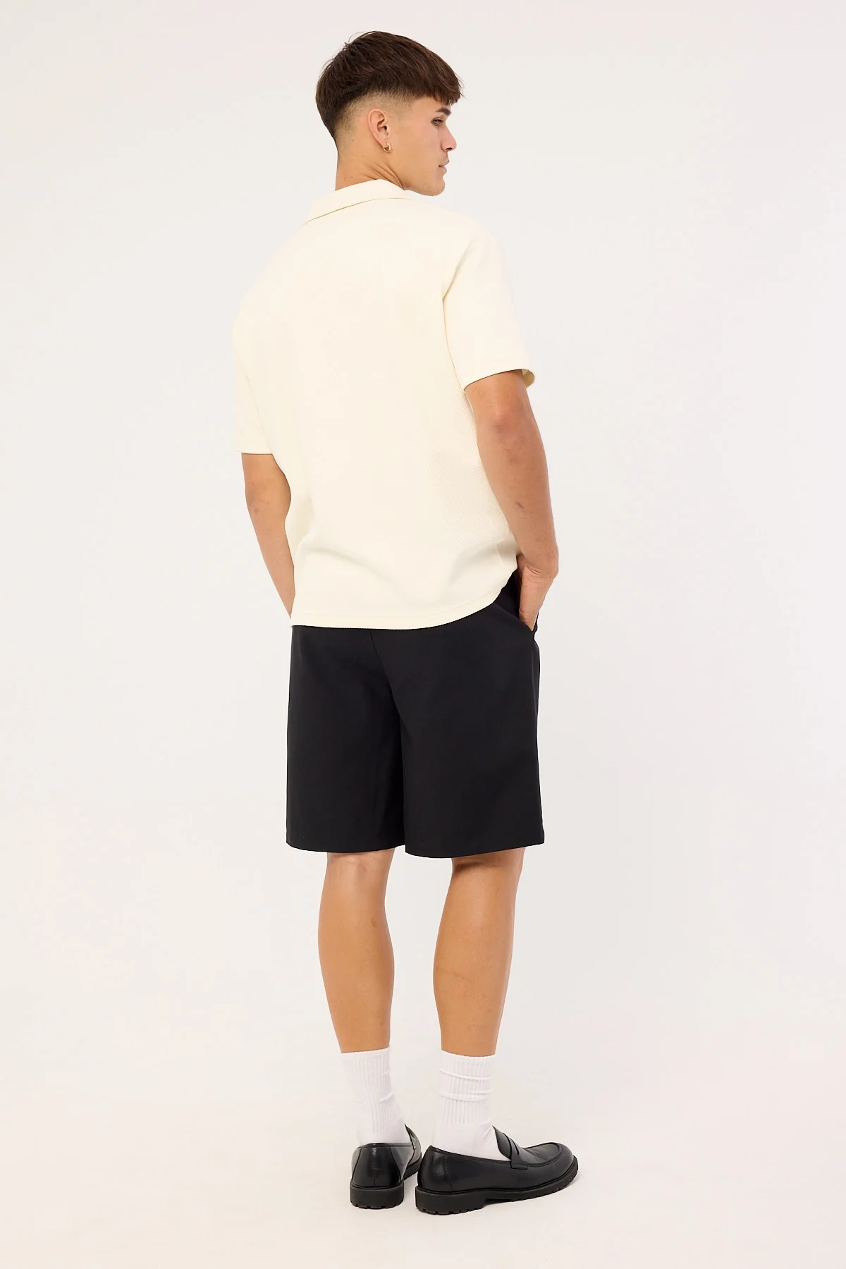Common Need Jaxon Baggy Tailored Short Black - Image 5