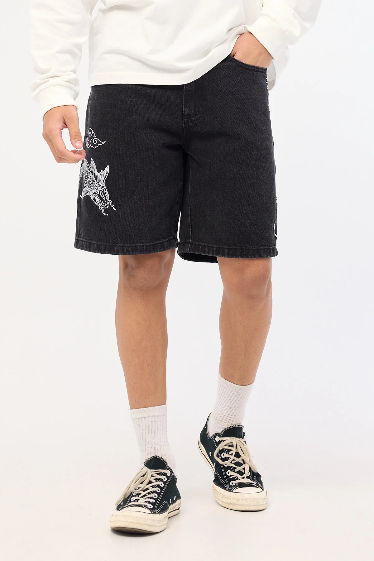 Common Need Koi Fish Refine Denim Jort Storm Black - Image 2