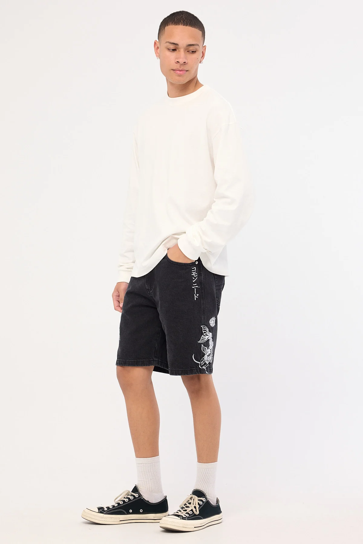 Common Need Koi Fish Refine Denim Jort Storm Black - Image 3