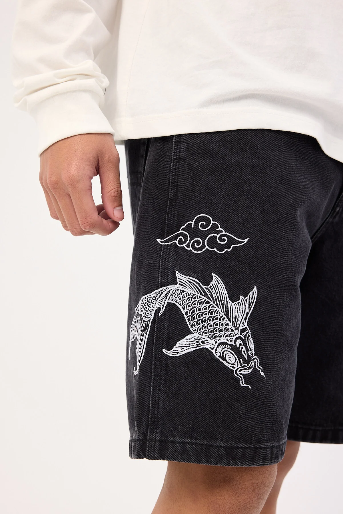 Common Need Koi Fish Refine Denim Jort Storm Black - Image 6
