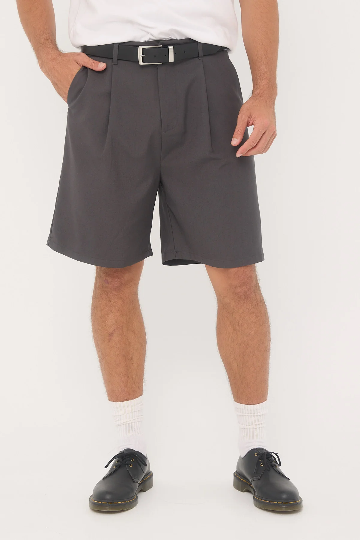 Common Need Lenny Tailored Short Charcoal - Image 2