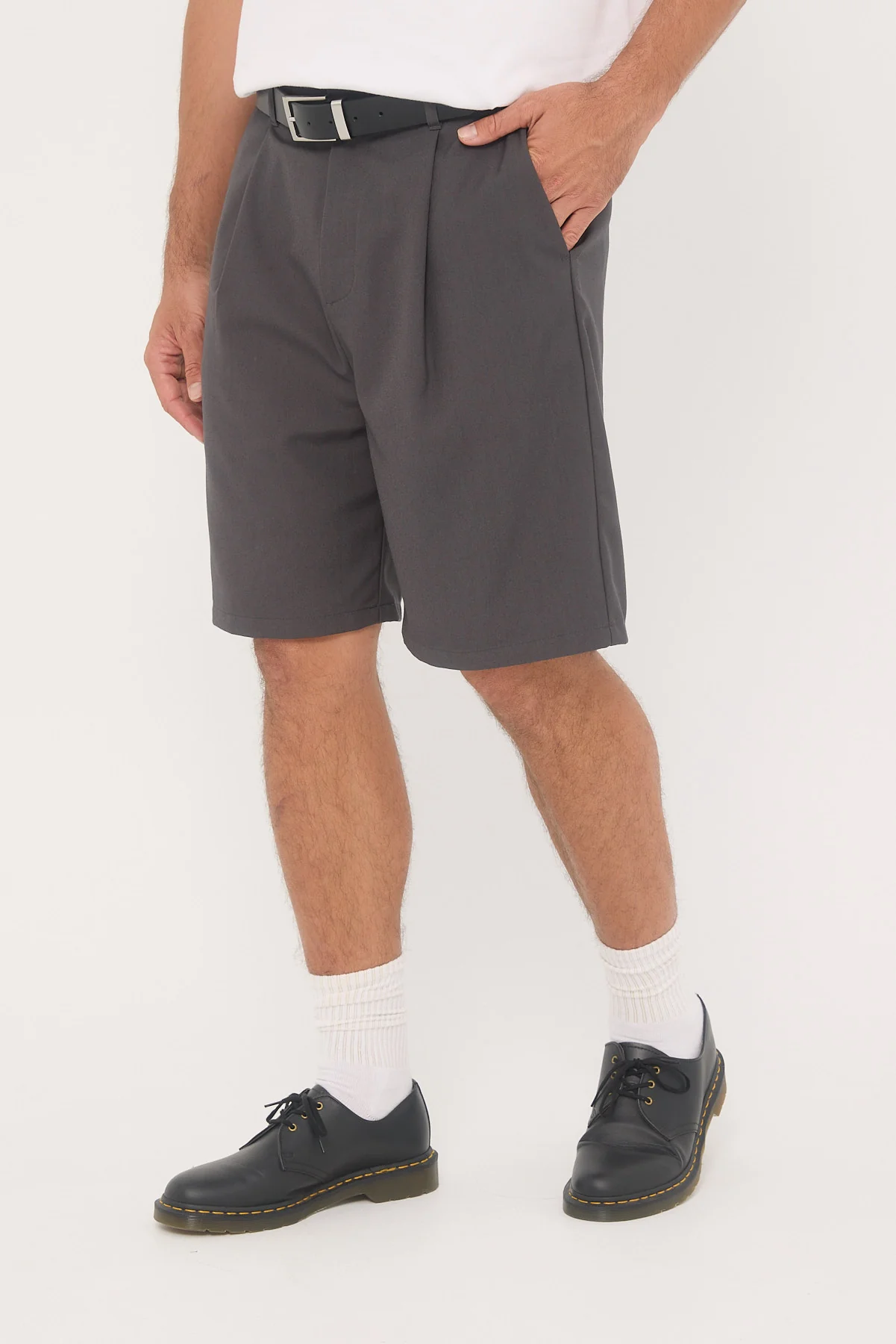 Common Need Lenny Tailored Short Charcoal - Image 4