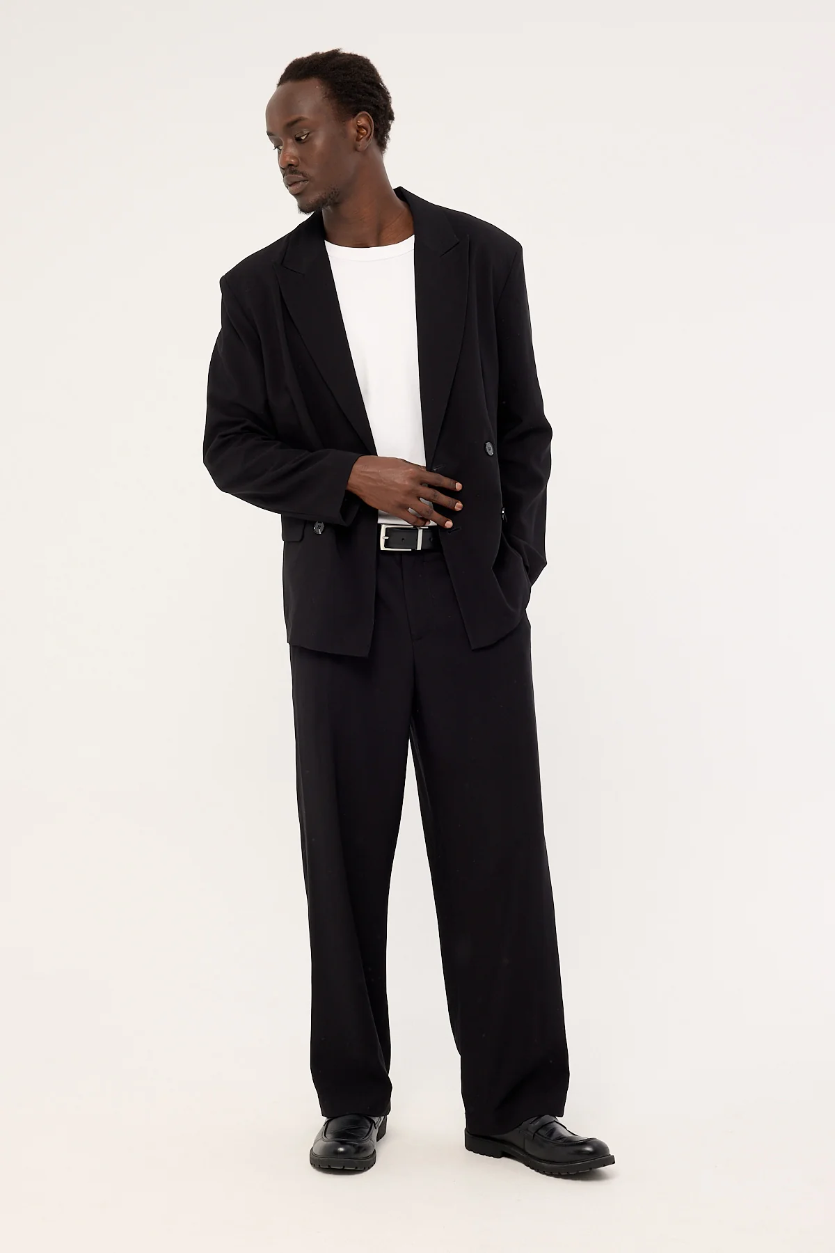Common Need Leo Double Breasted Relaxed Blazer Black - Image 3