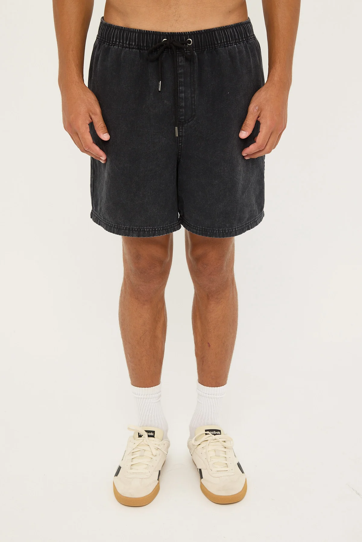 Common Need Lucas Elastic Waist Carpenter Short Washed Black - Image 6