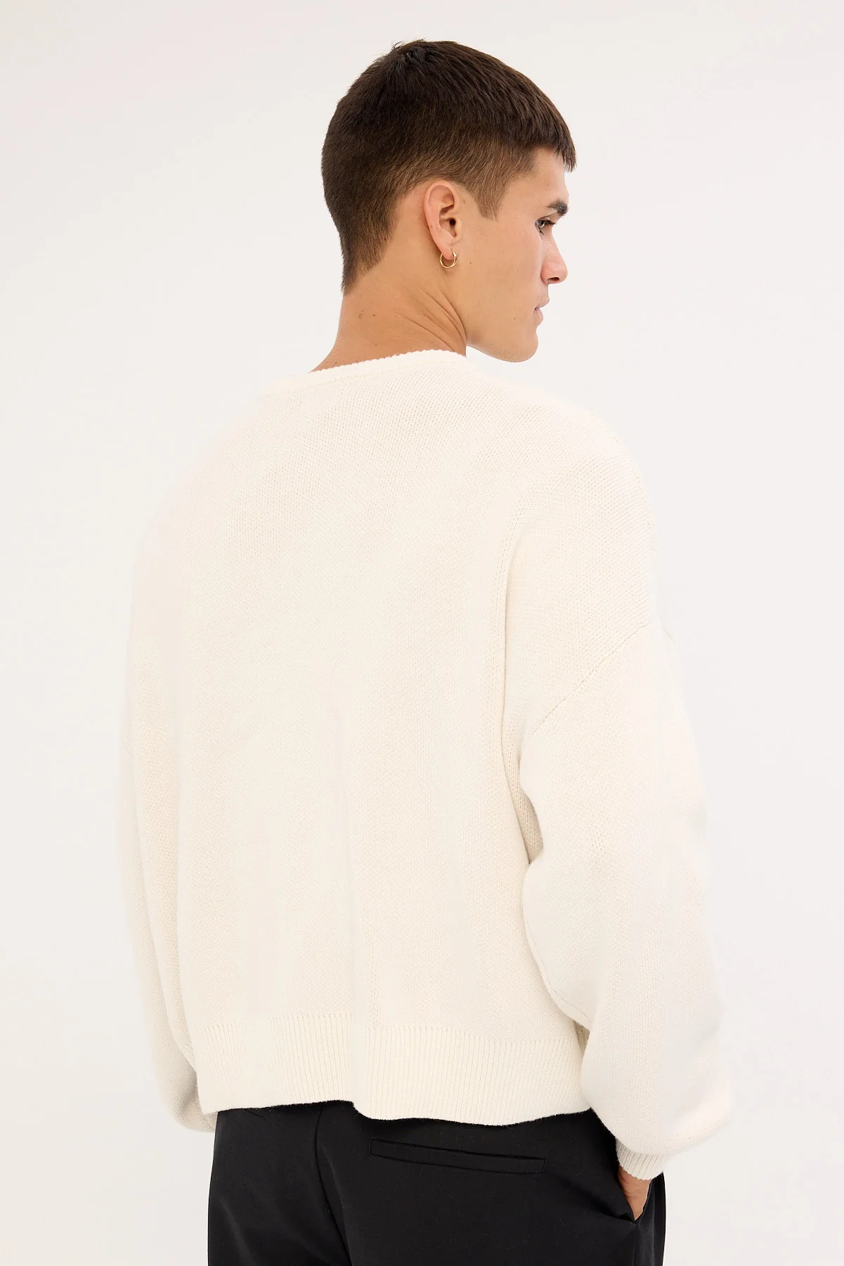 Common Need Midvale Cropped Knit Sweater Off White - Image 5
