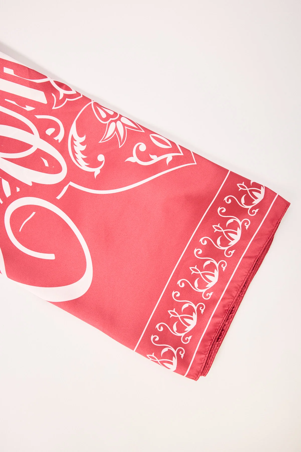 Common Need Paisley Bandana Head Scarf Red - Image 5