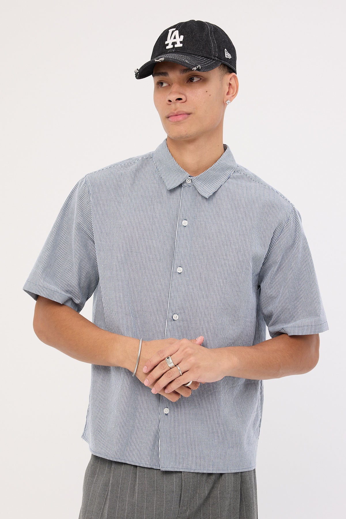 Common Need Pathfinder Organic Cropped Boxy Shirt Navy Stripe - Image 4