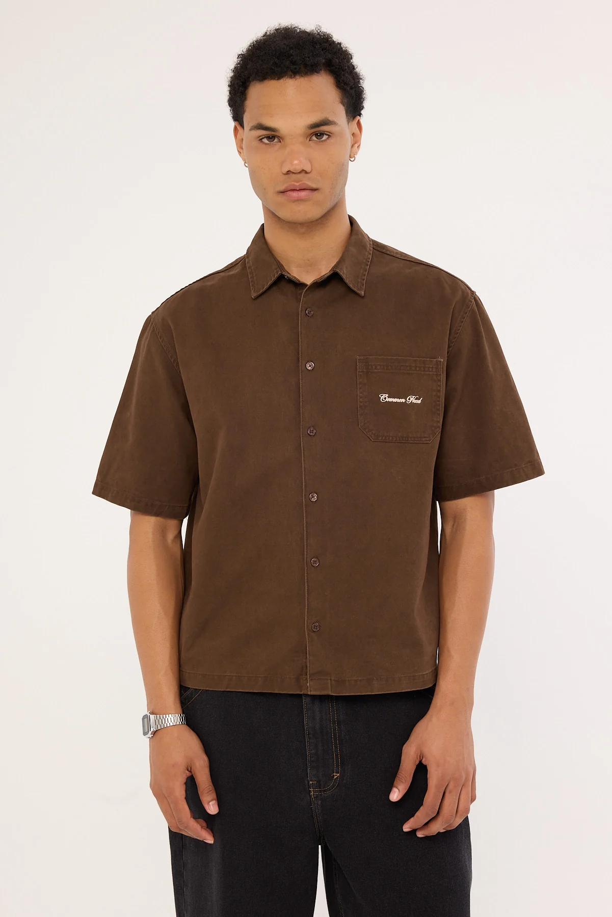 Common Need Percival Boxy Cropped Shirt Washed Brown