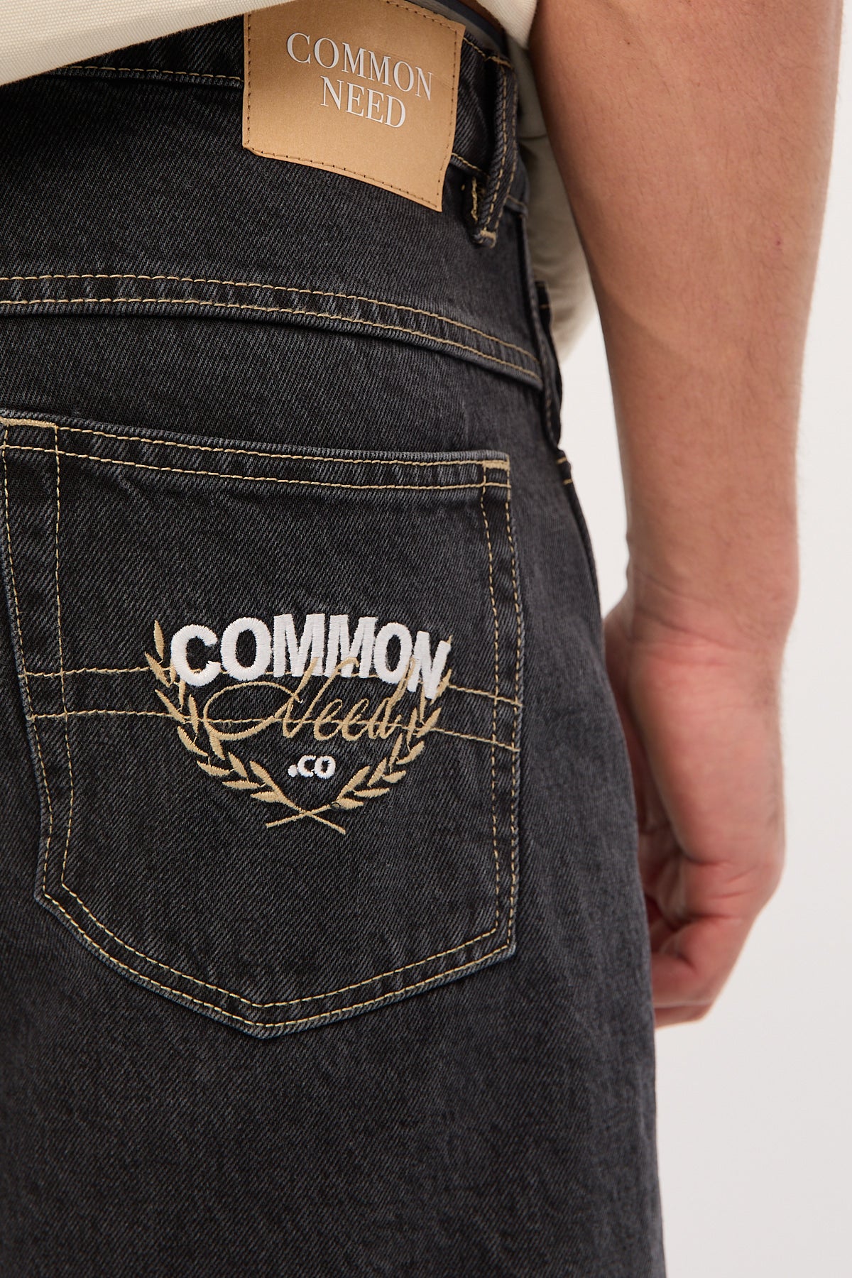 Common Need Refine Denim Jort Storm Black - Image 7