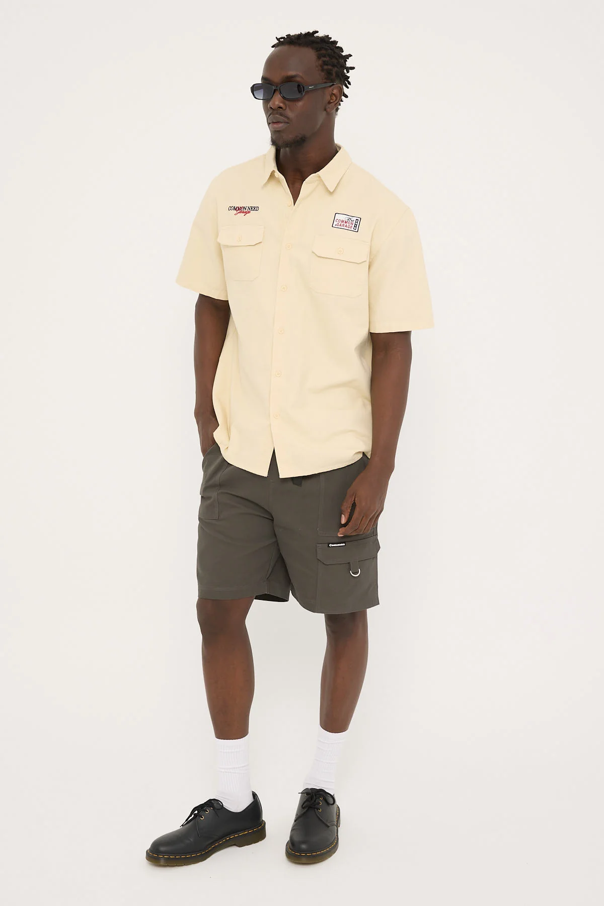 Common Need Sanctuary Elastic Waist Cargo Short Charcoal - Image 3