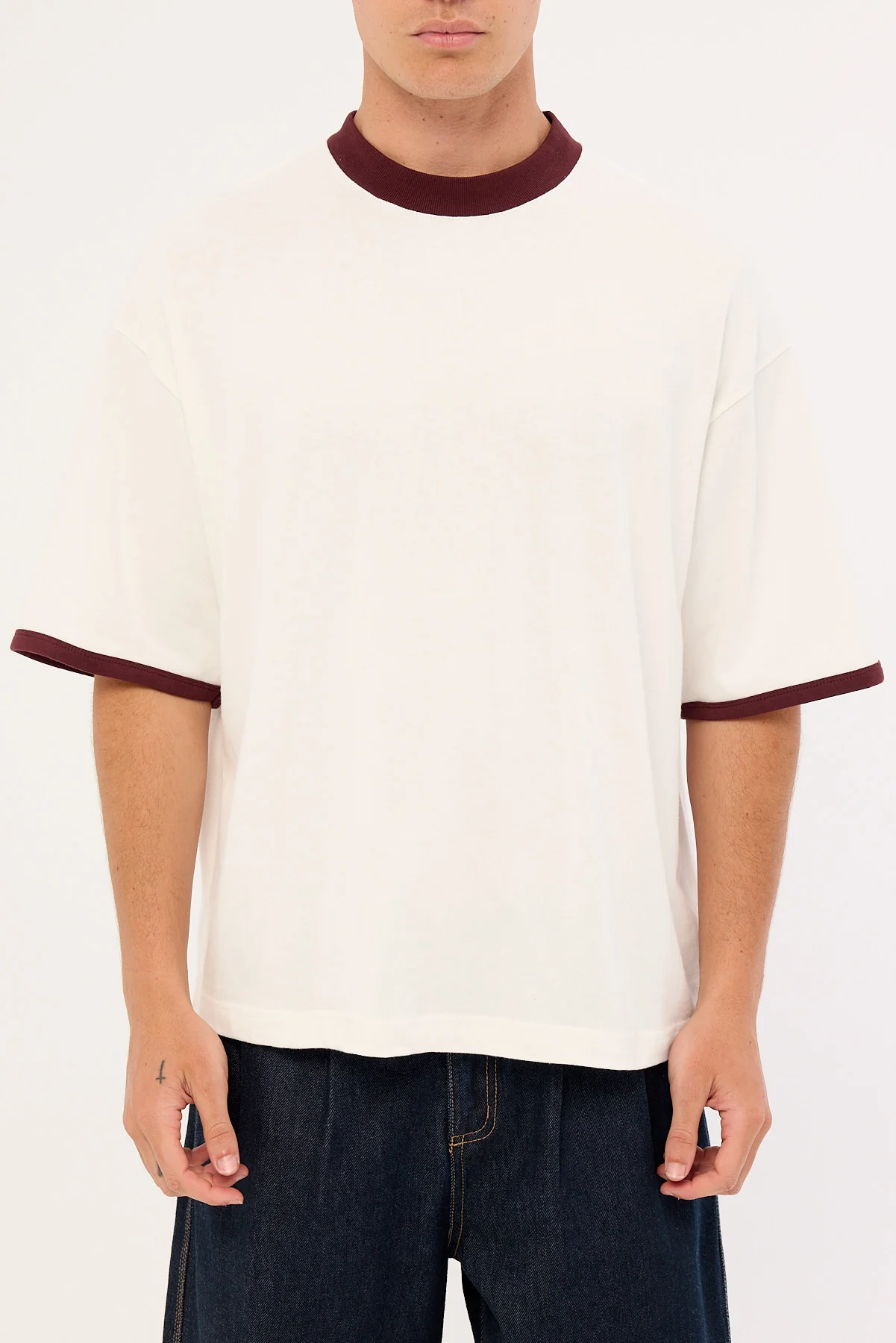 Common Need Sculpt Heavyweight Cropped Tee Off White - Image 6