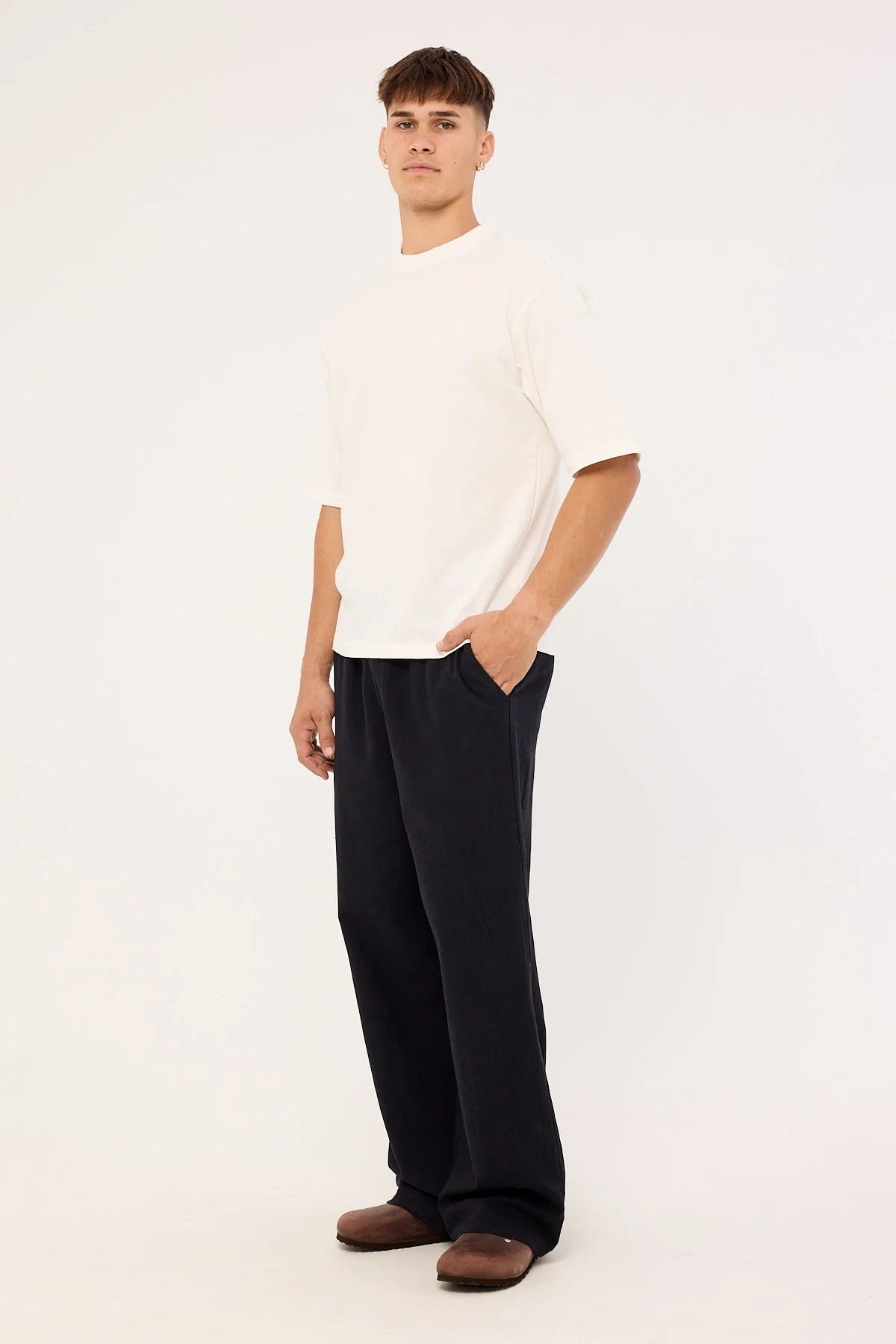 Common Need Sorrento Baggy Linen Pant Black - Image 4