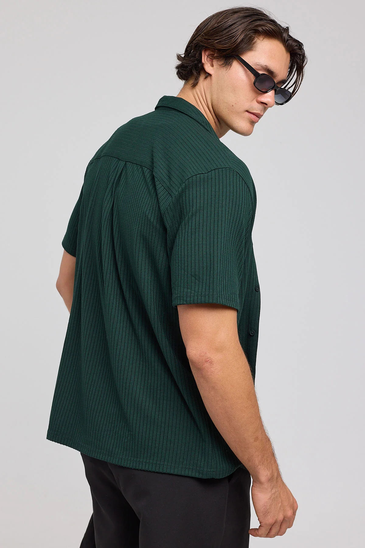 Common Need Studio Recycled Resort Shirt Dark Green - Image 4