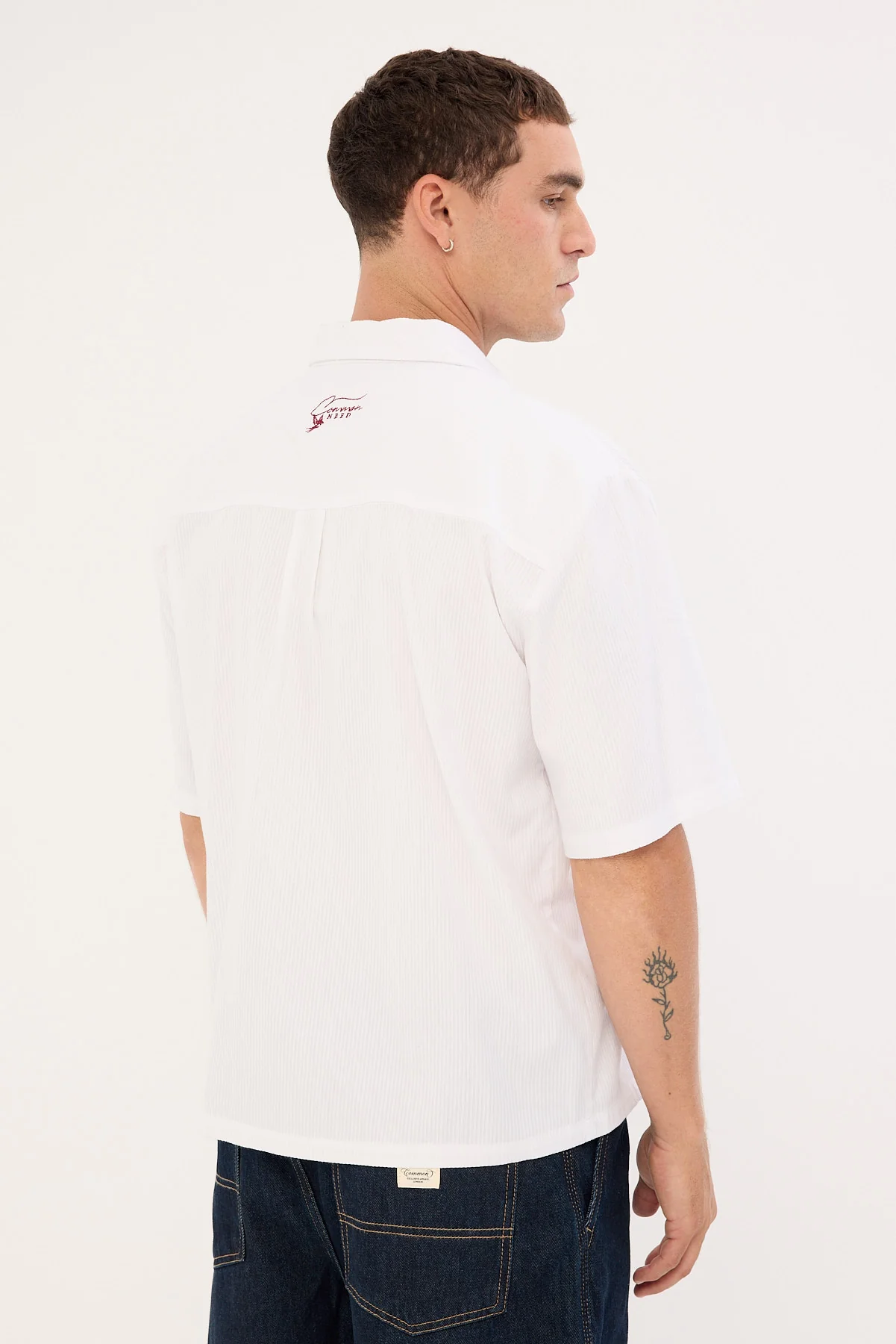 Common Need Swallows Boxy Cropped Shirt White Stripe - Image 5