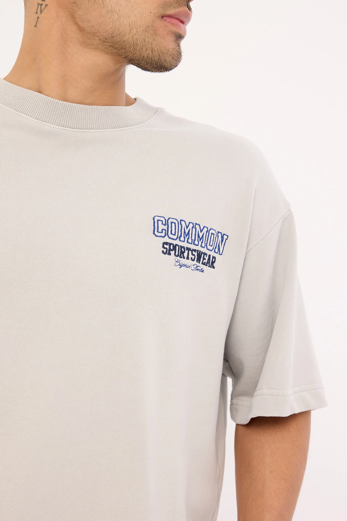 Common Need Tackle Loopback Boxy Tee Washed Ice Grey - Image 4