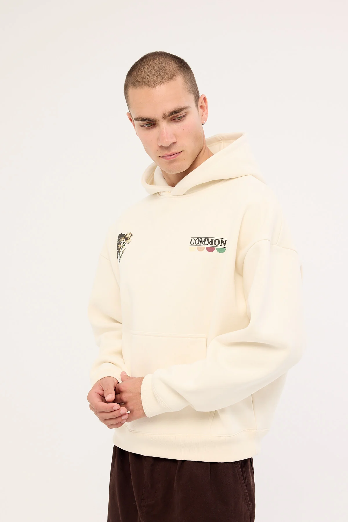 Common Need Yuri Cropped Hoodie Off White - Image 5
