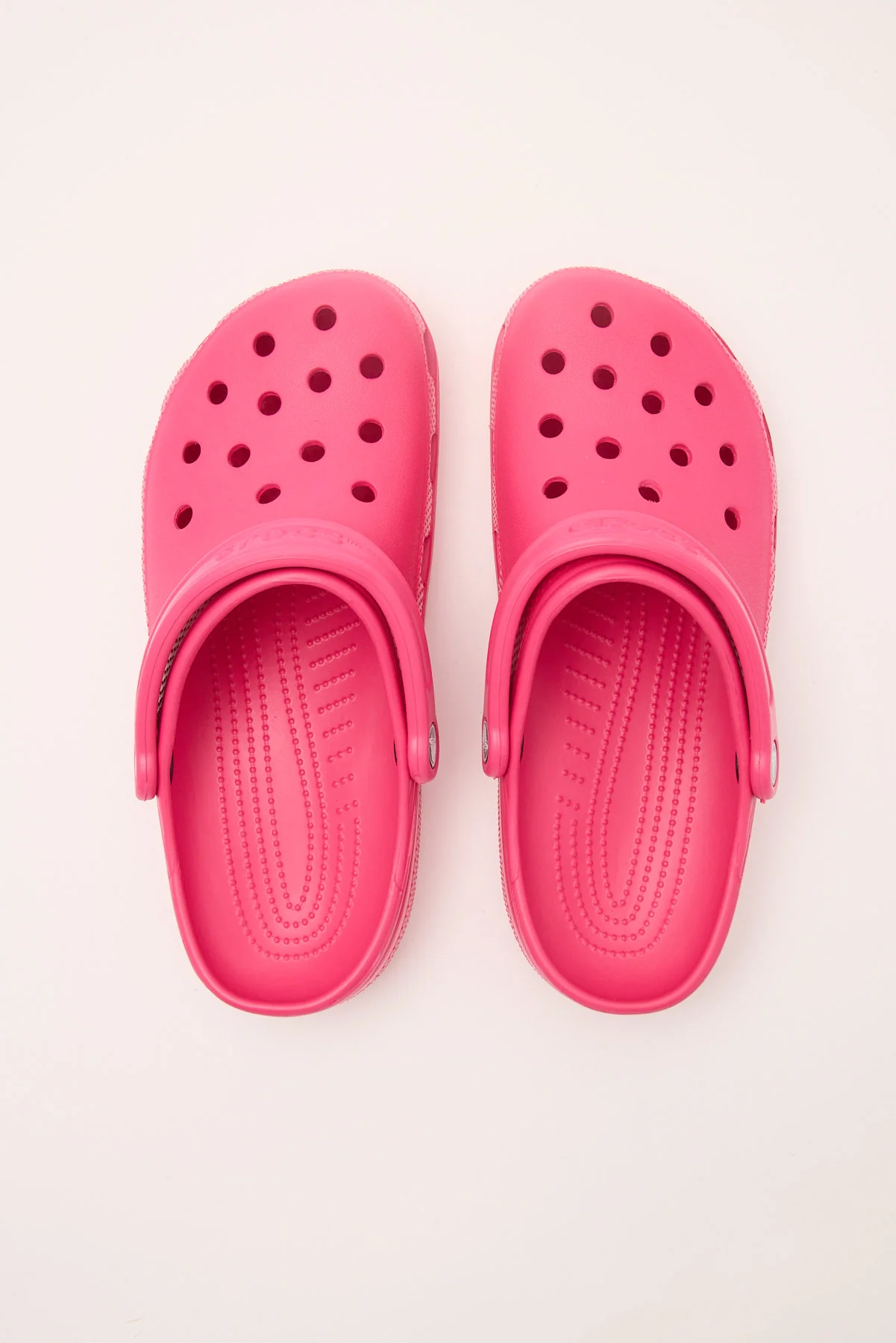 Crocs Classic Clog Dragonfruit - Image 2