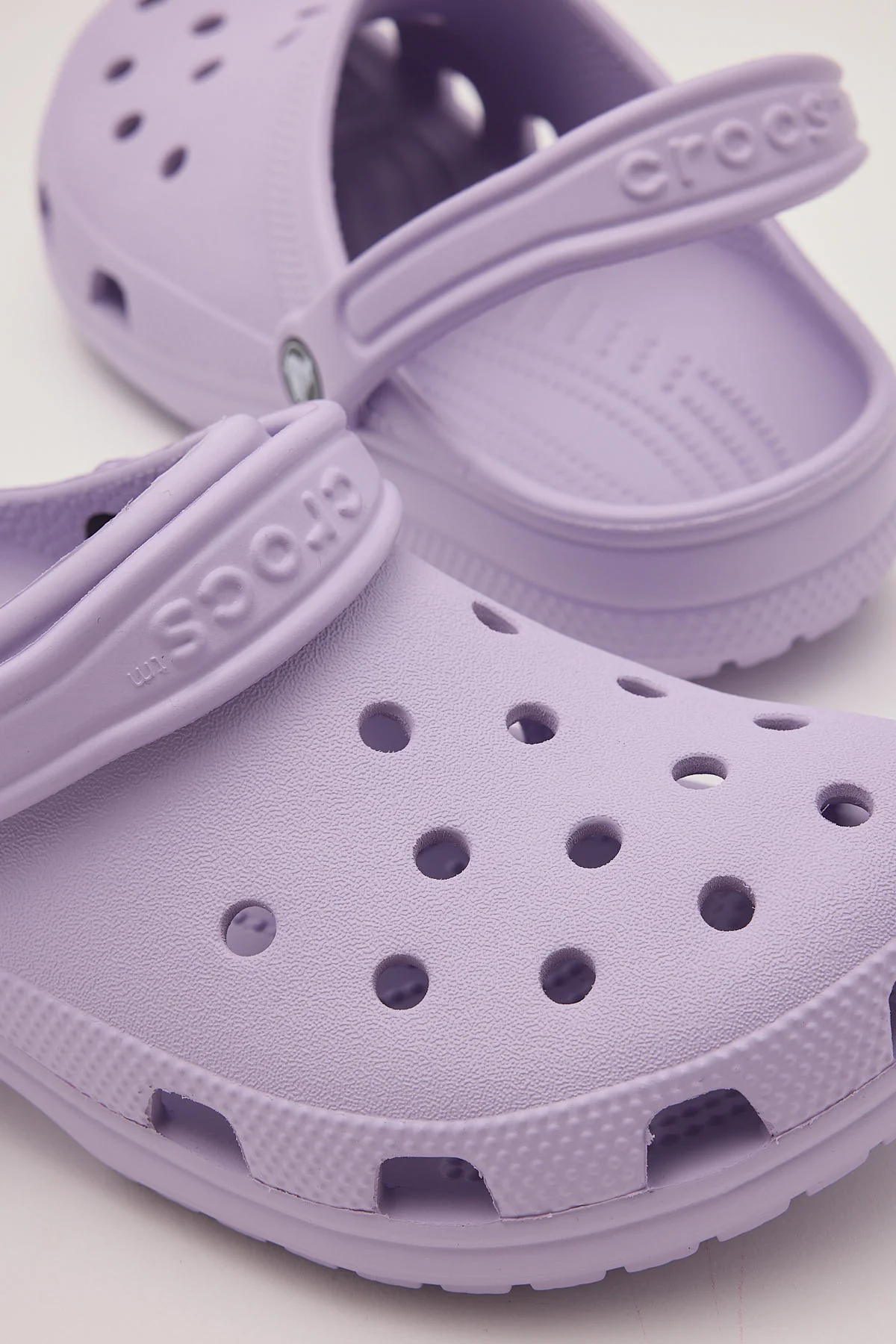 Crocs Womens Classic Clog Lavendar - Image 4