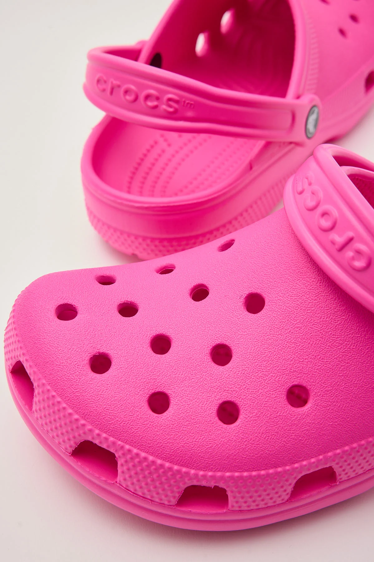 Crocs Classic Clog Pink Crush - Image 4