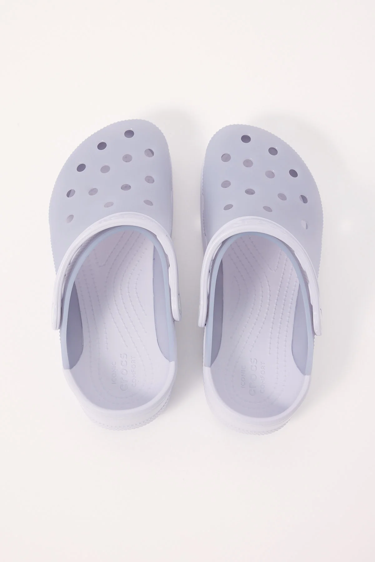Crocs Classic Frosted Clog Purple Moon - Image 3