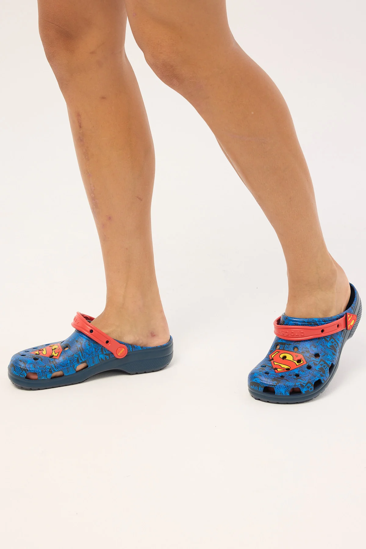 Crocs Superman Classic Clog Blue - Image 5