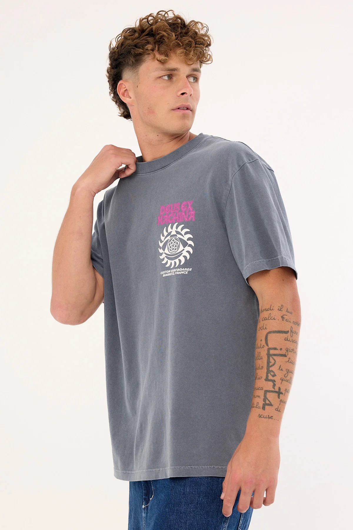 Deus Ex Machina Crank Tee Anthracite - Image 6