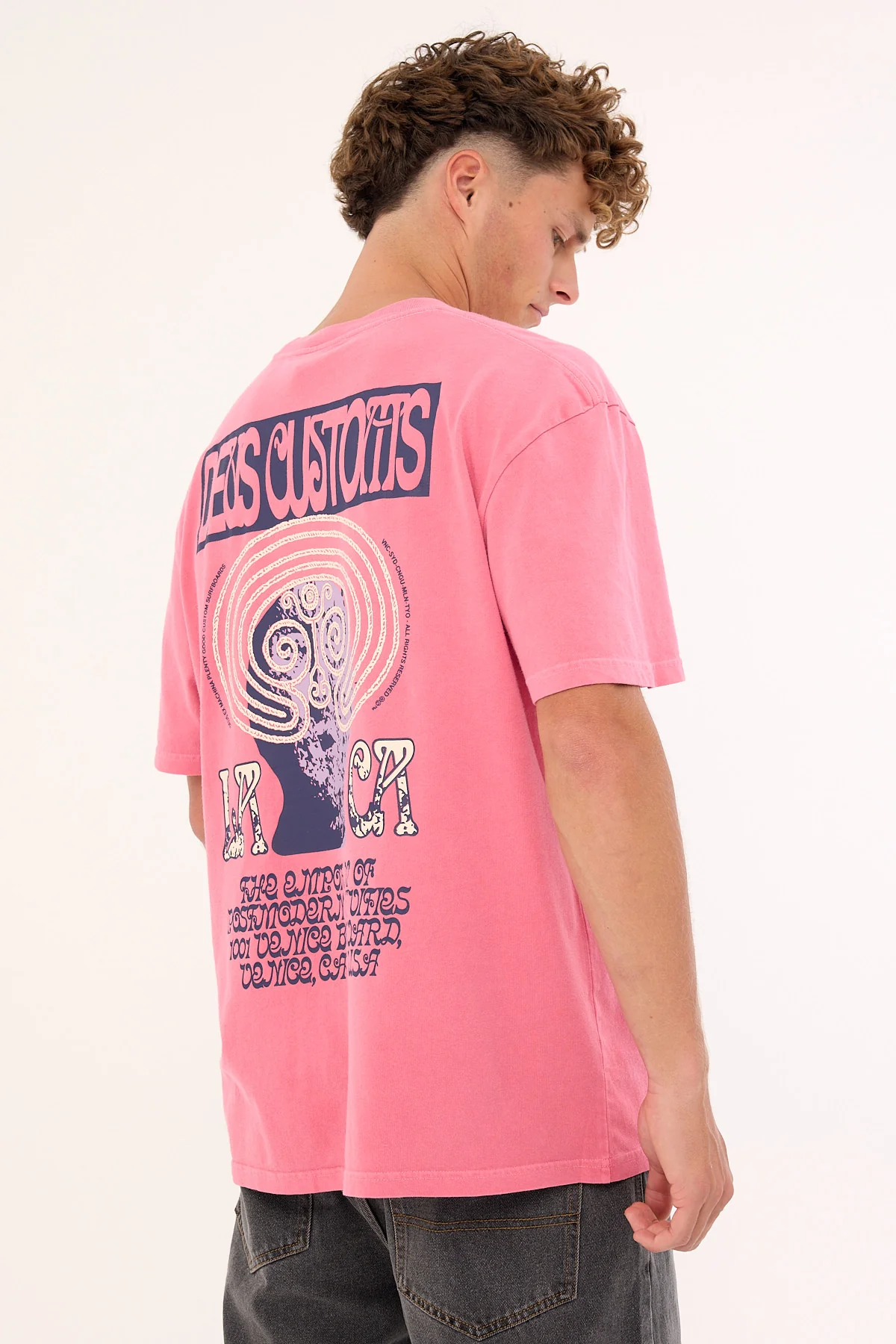 Deus Ex Machina Labyrinth Tee Raspberry - Image 7