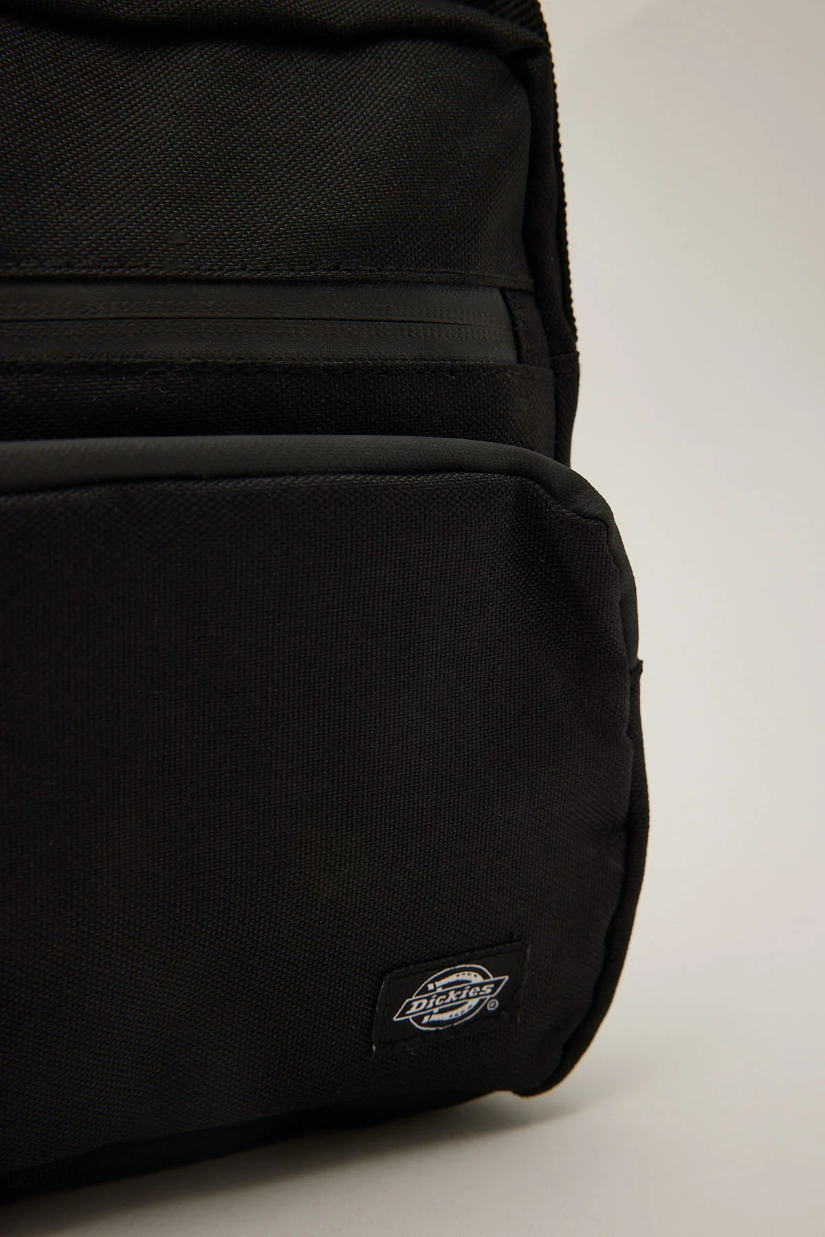 Dickies Gilmer Messenger Bag Black - Image 3