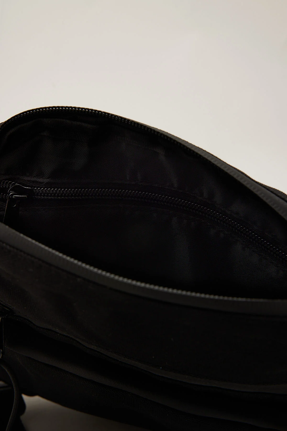 Dickies Gilmer Messenger Bag Black - Image 5