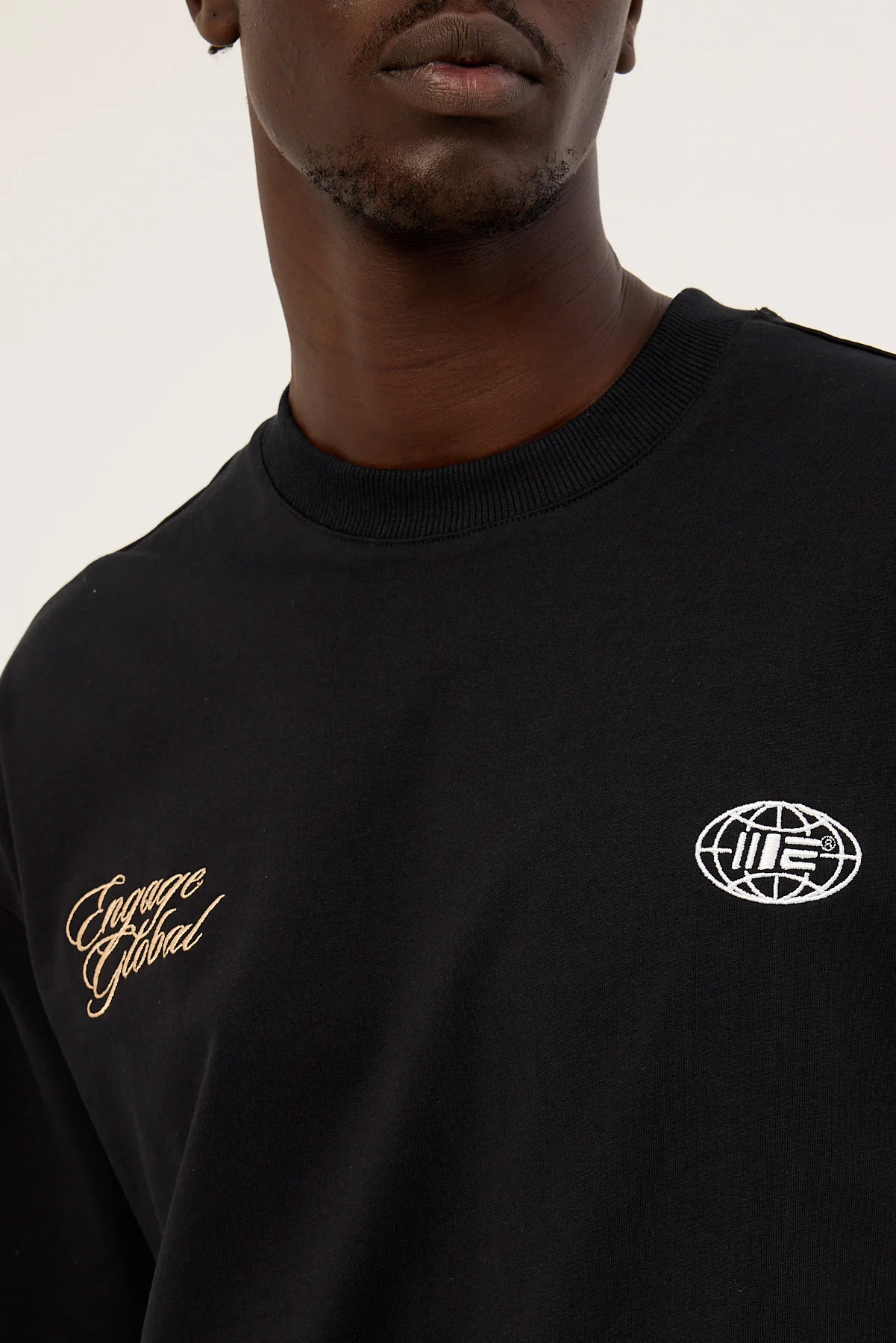 Engage Global Script Oversized Tee Black - Image 6