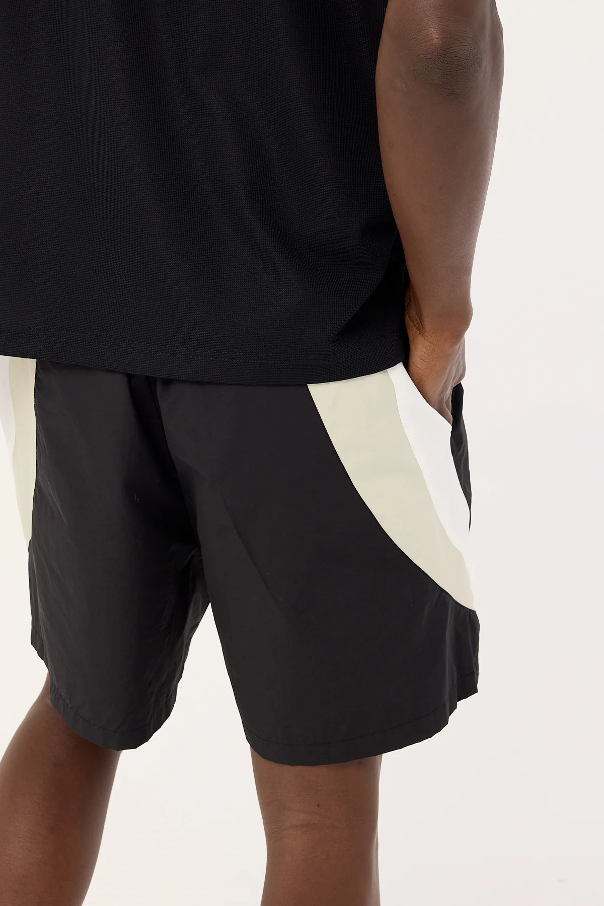 Engage Global Short Black - Image 11