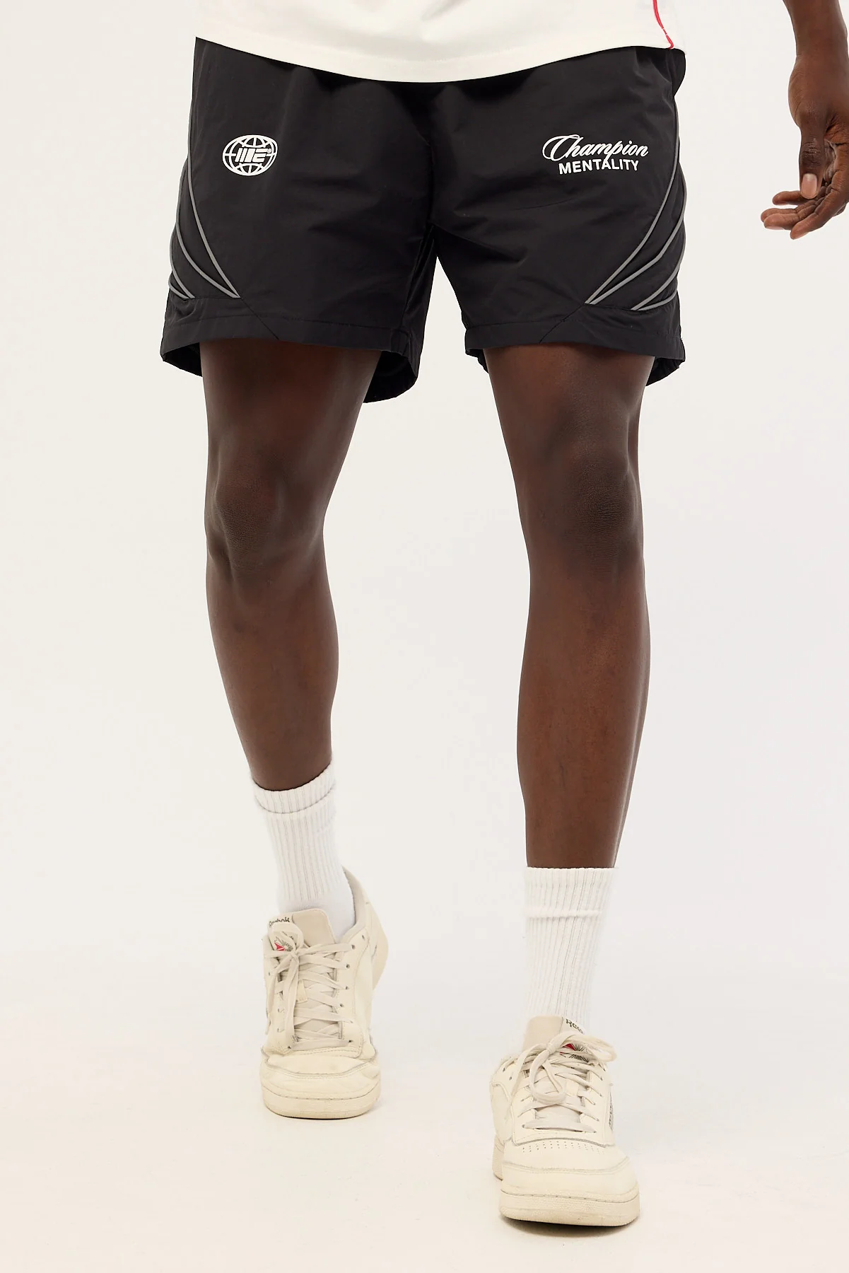 Engage Reflective Global Short Black - Image 2