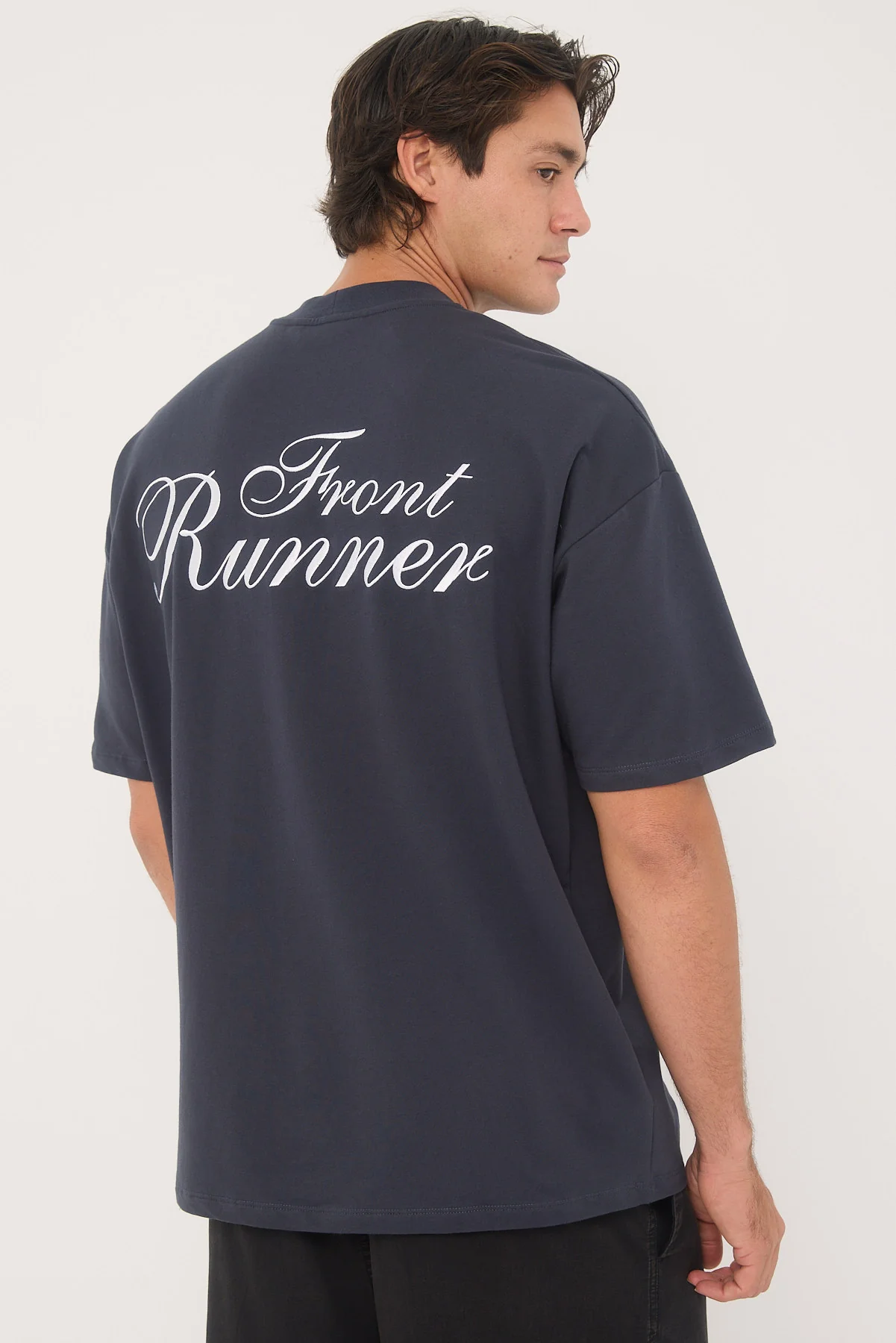 Front Runner Coureur Avant Tee Navy - Image 2