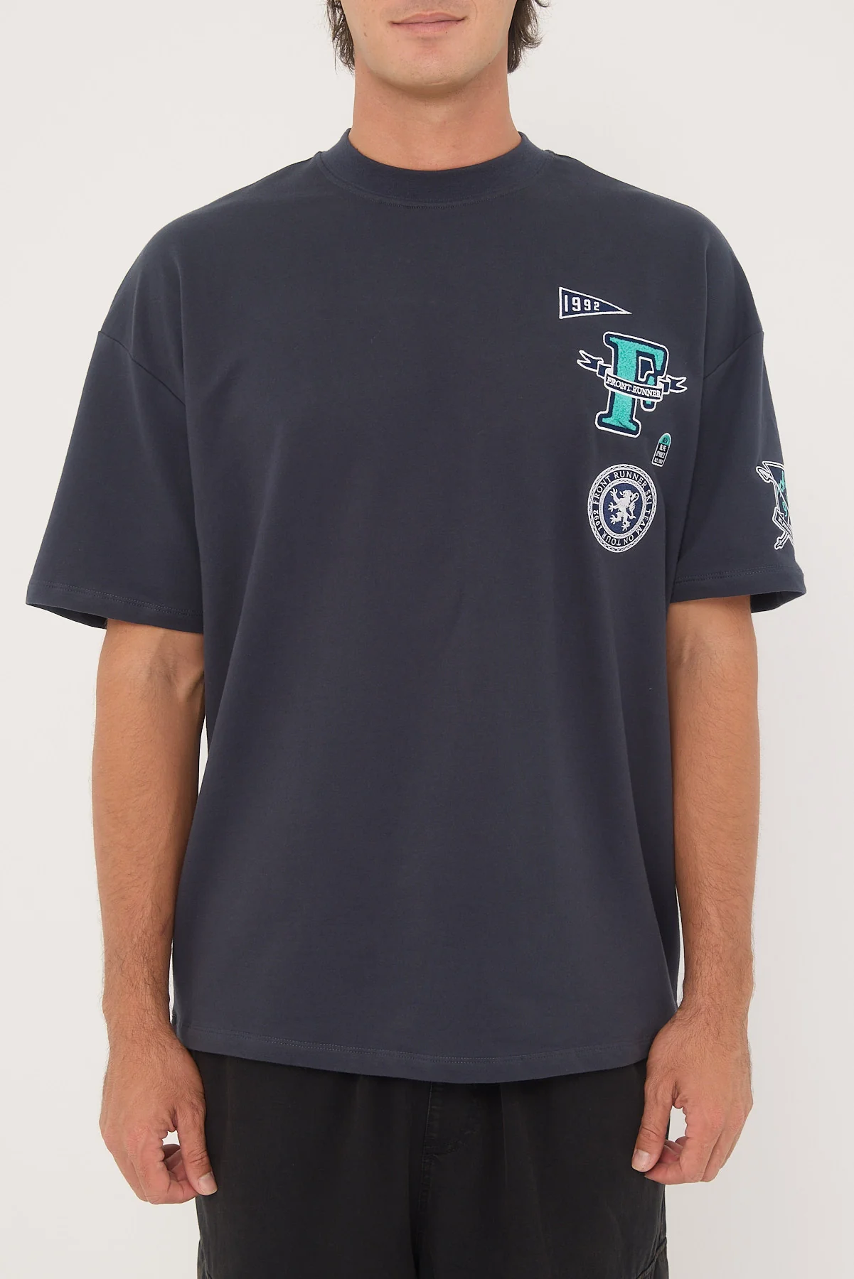Front Runner Coureur Avant Tee Navy - Image 9
